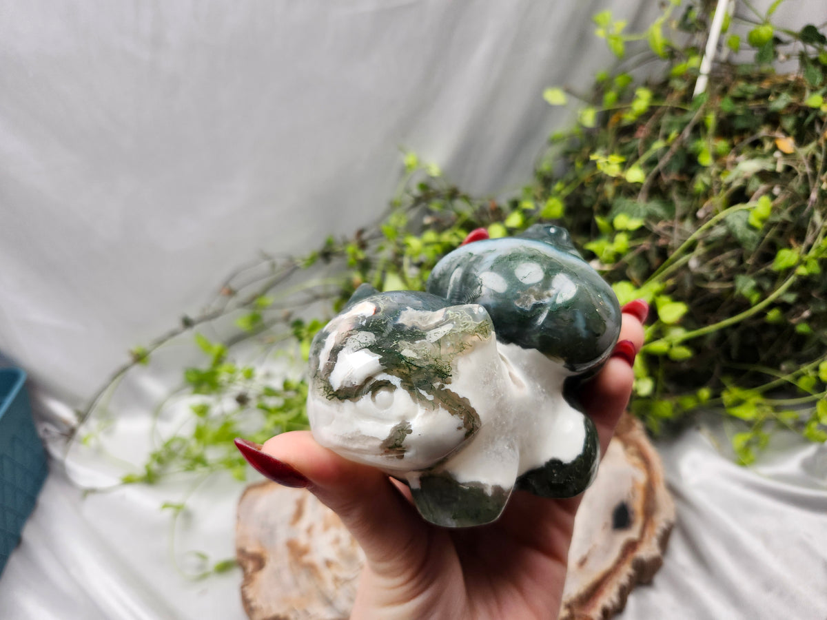 XL MOSS AGATE BULBASAUR