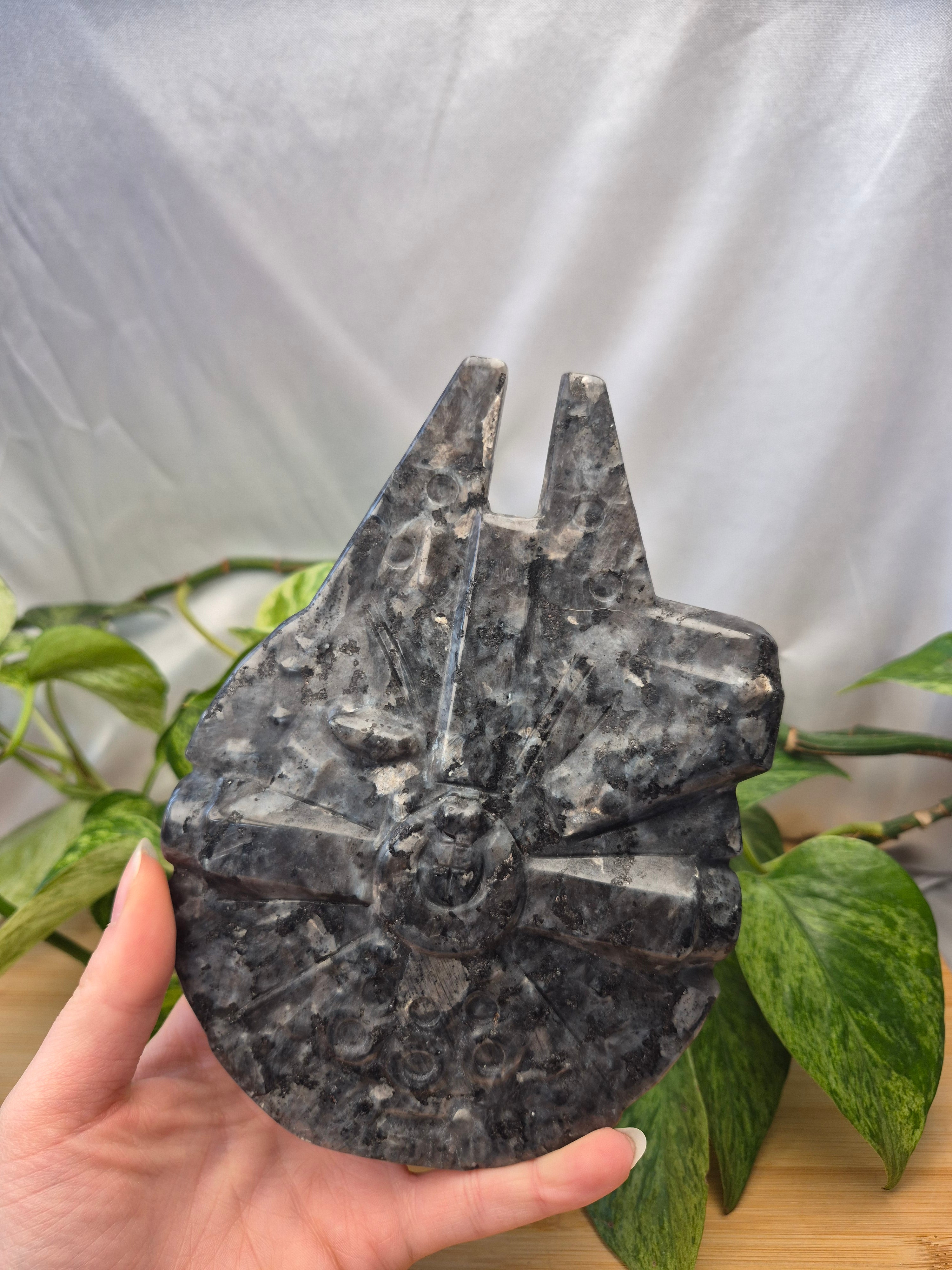 LARVIKITE MILLENNIUM FALCON XL