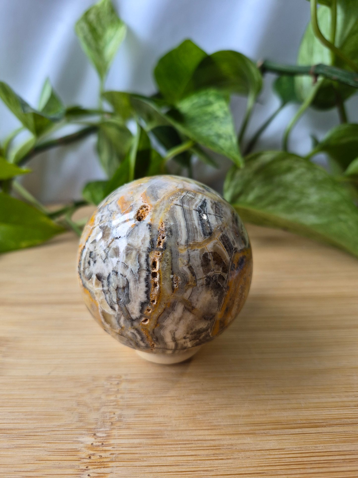 CRAZY LACE AGATE SPHERE