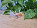 MIXED CRYSTAL MIDDLE FINGER