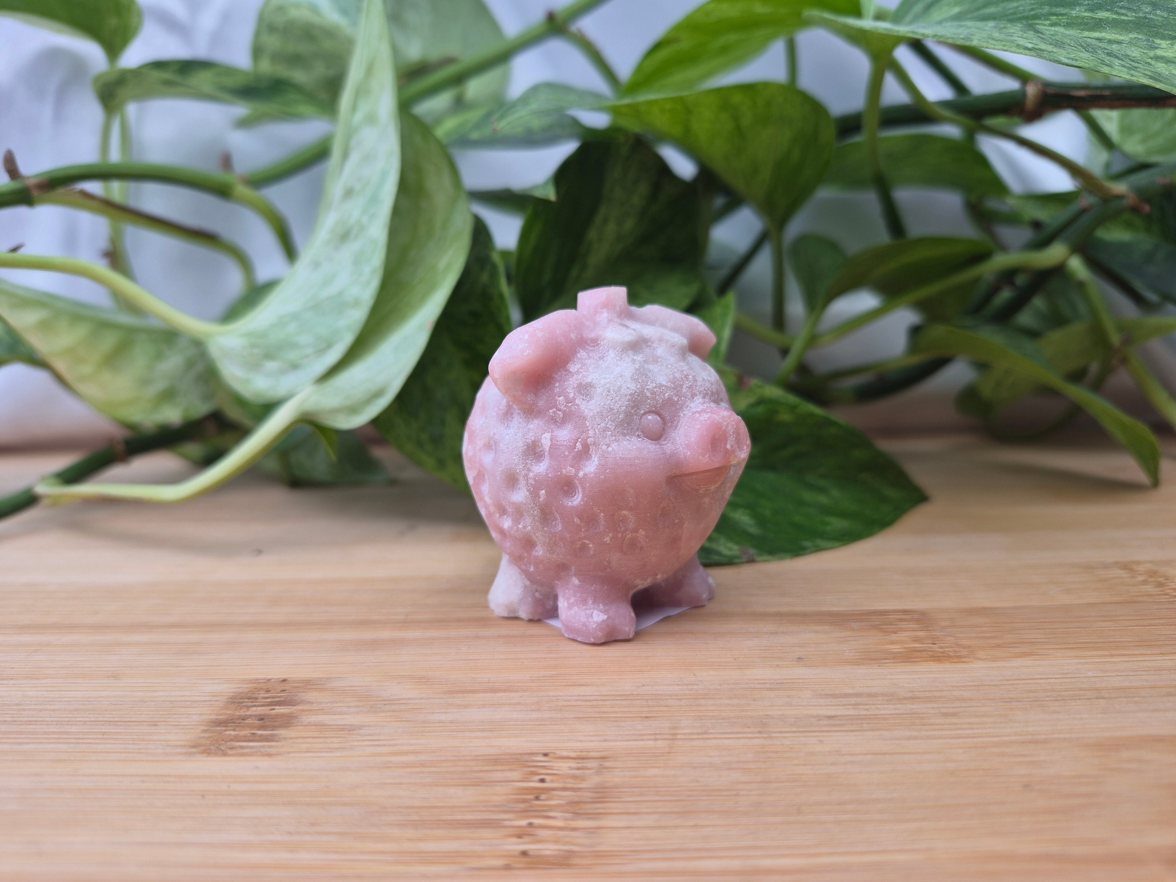 PINK OPAL STRAWBERRY PIG