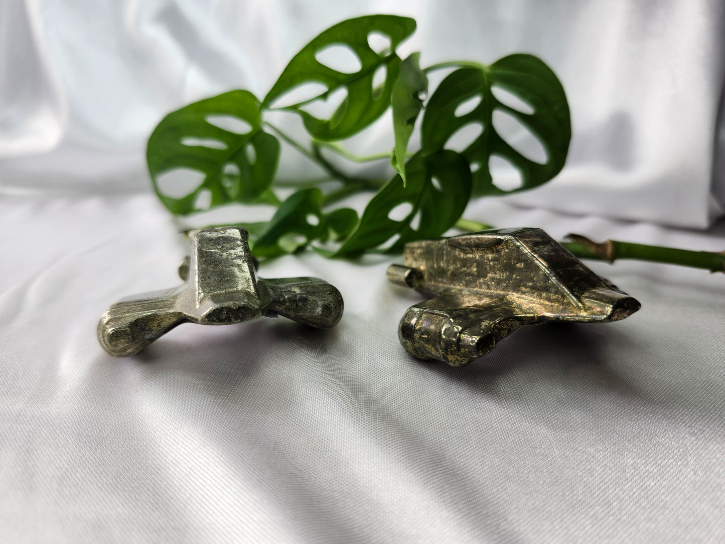 PYRITE RAZOR CREST