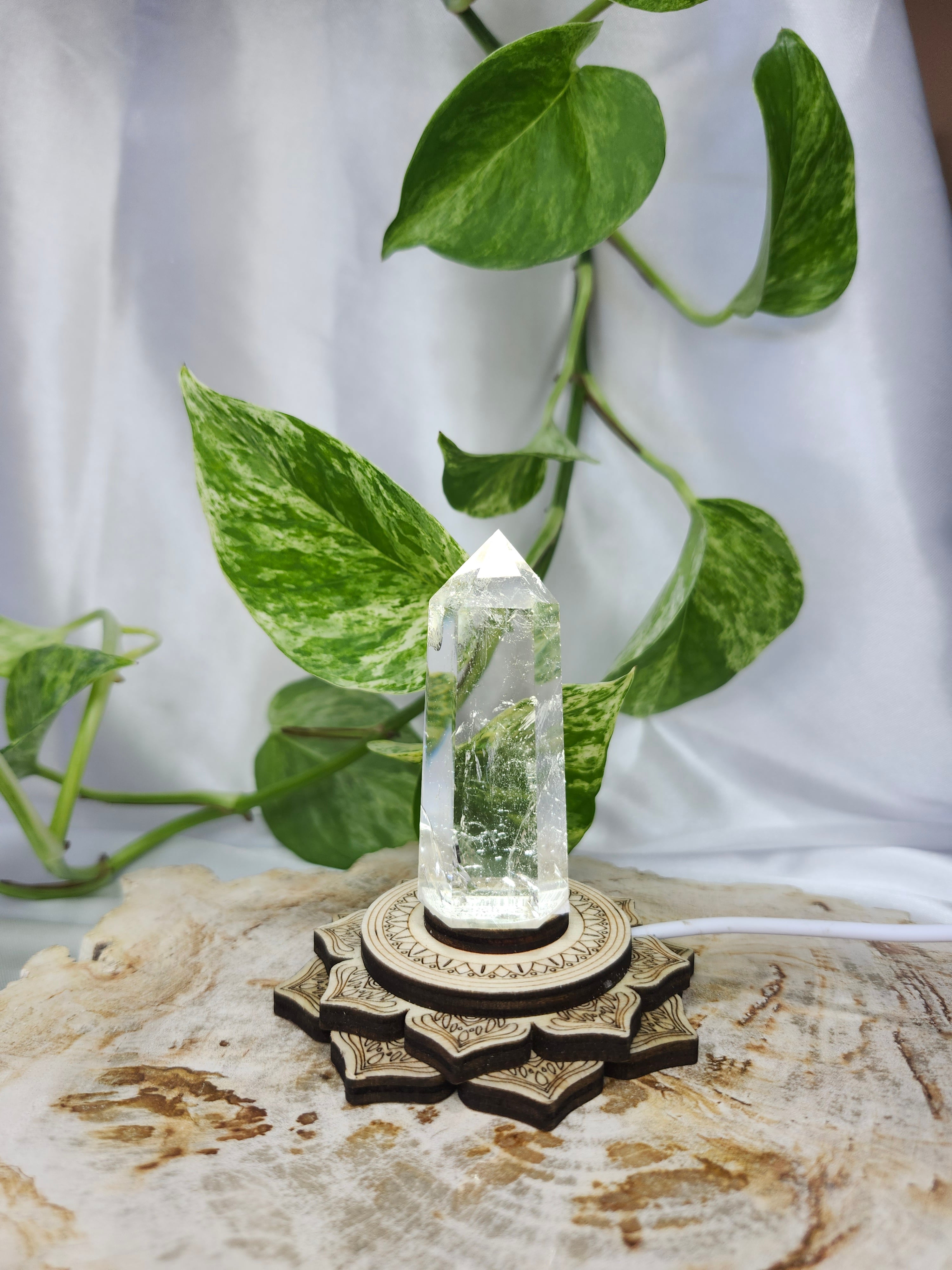 LIGHT BASE FLOWER - WHITE