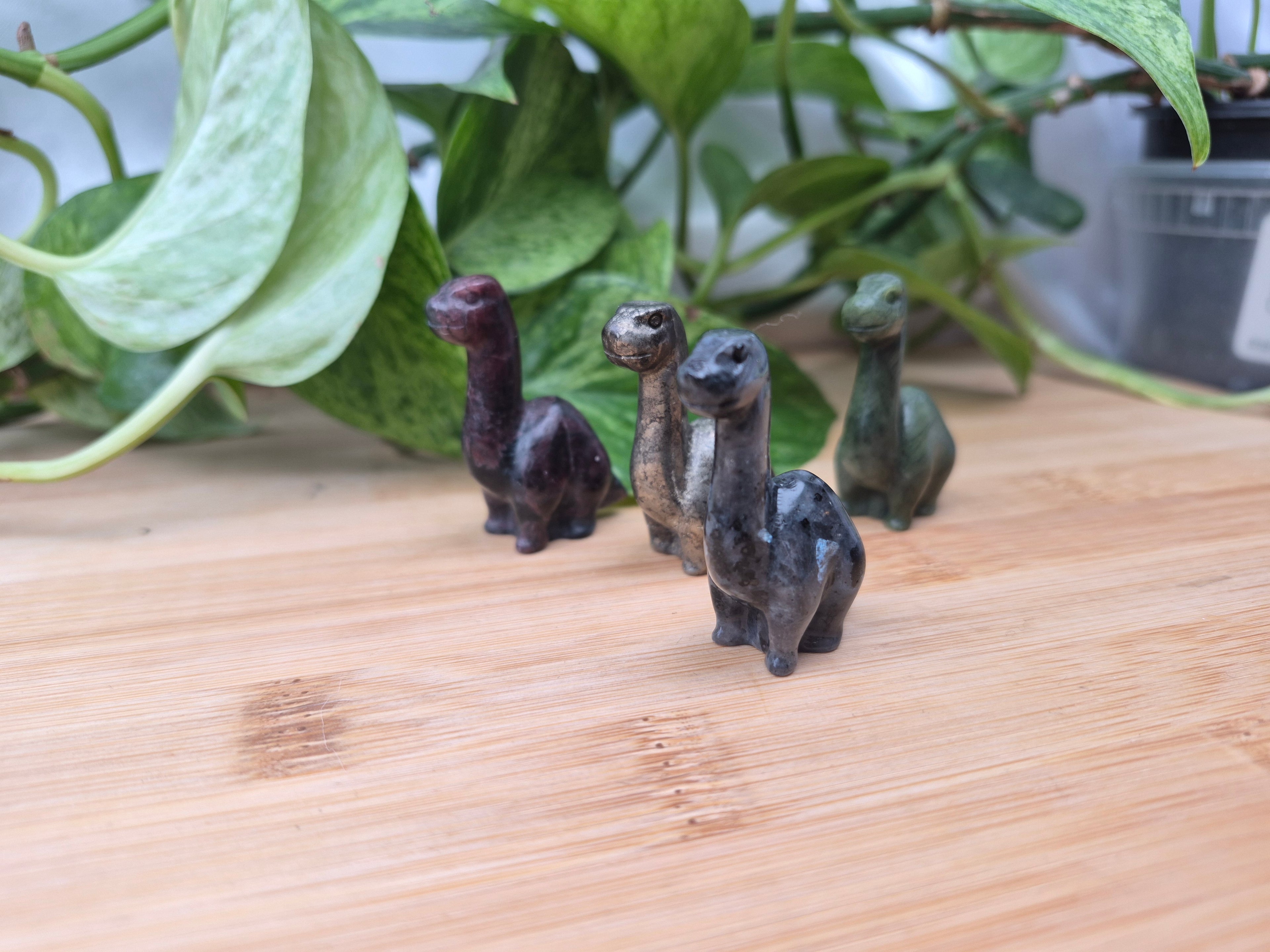 MIXED CRYSTAL DINOSAUR