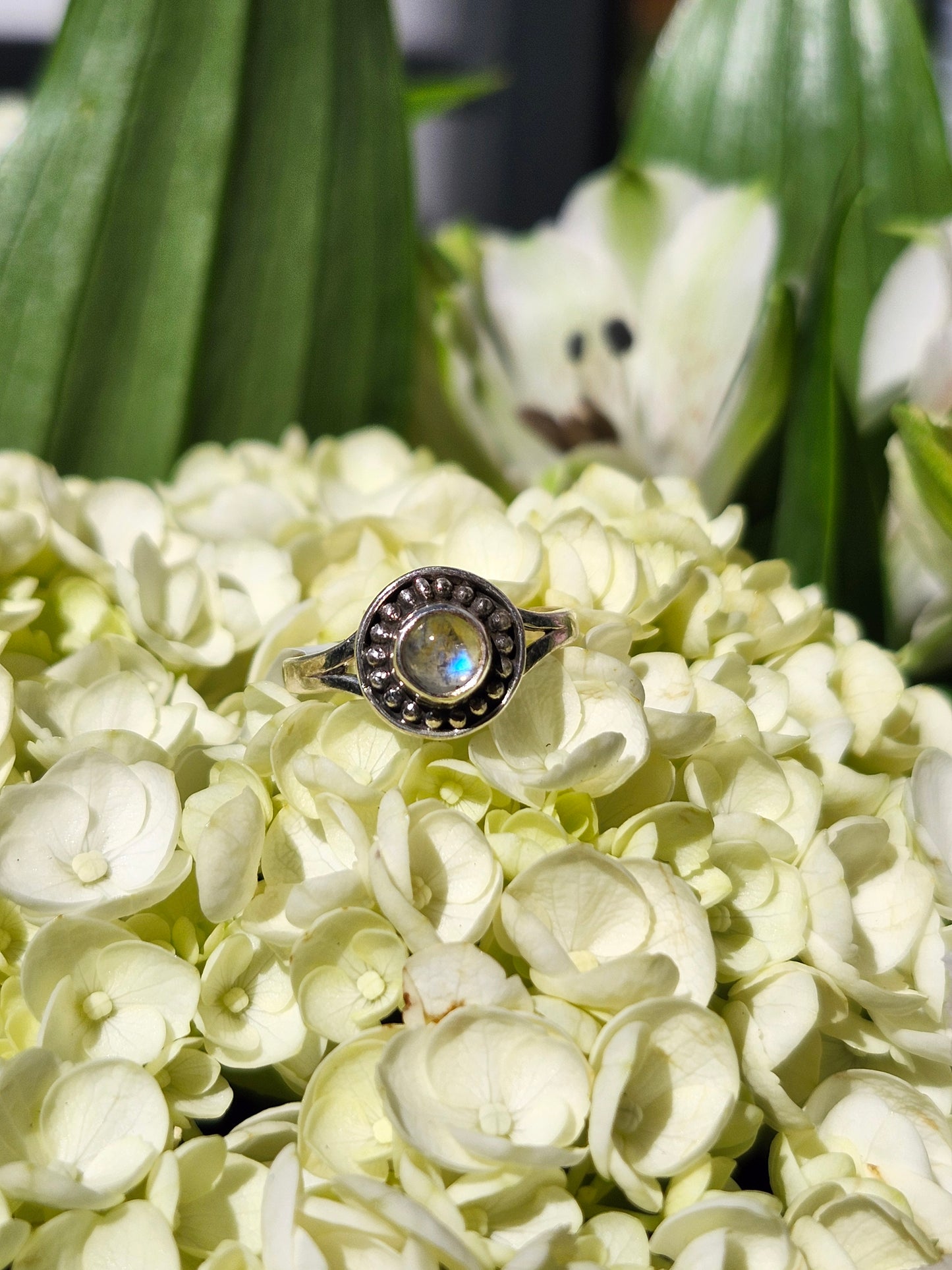 S7 MOONSTONE .925 STERLING SILVER