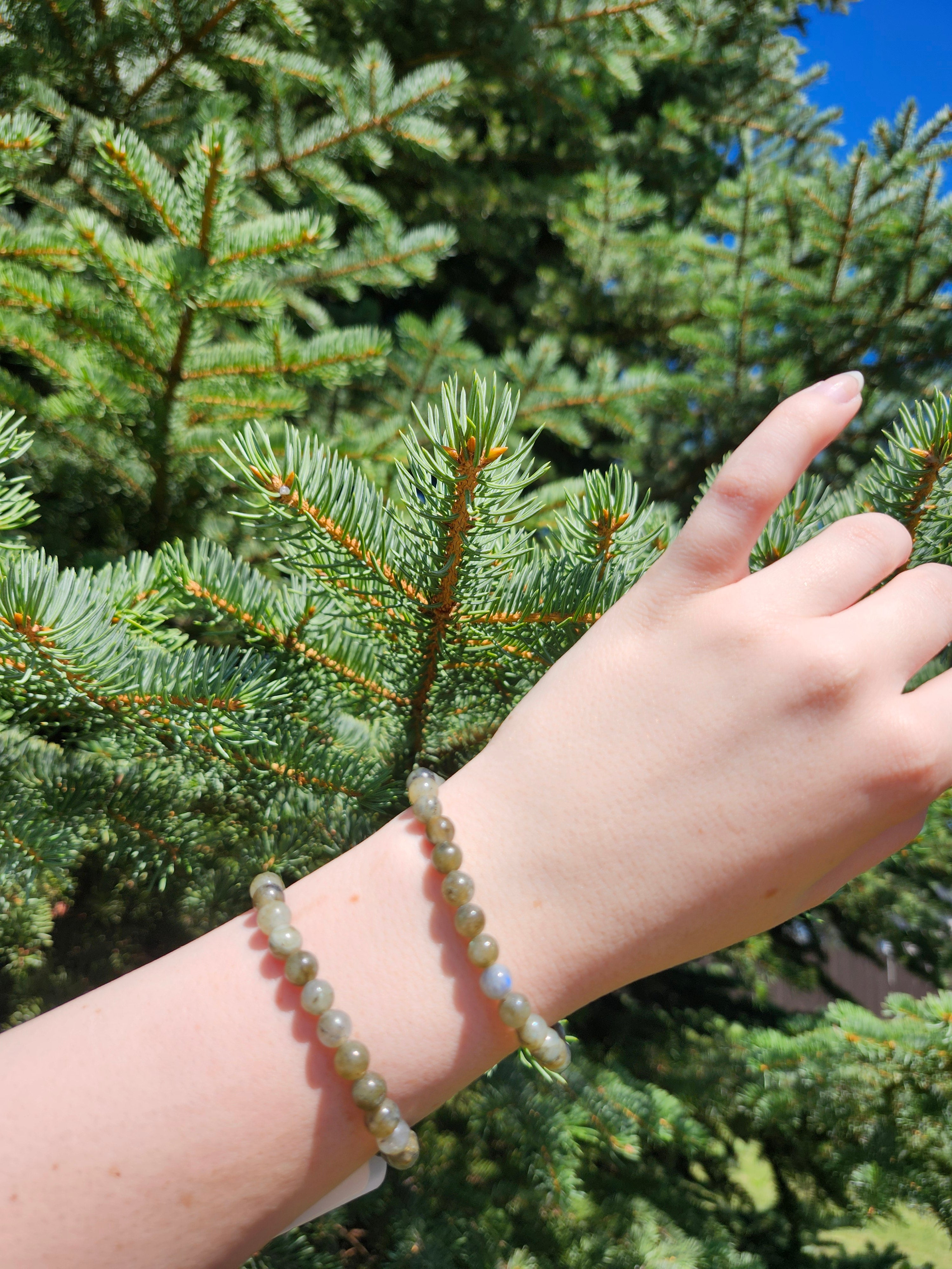 6mm LABRADORITE BRACELET