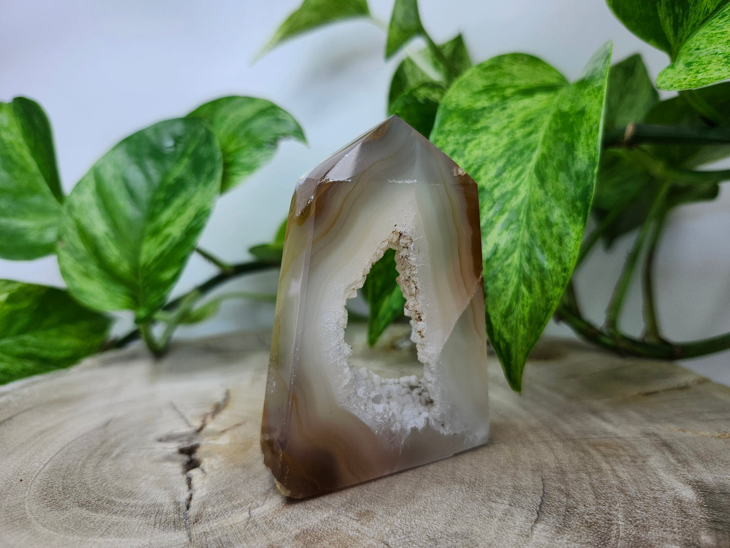 DRUZY AGATE TOWER