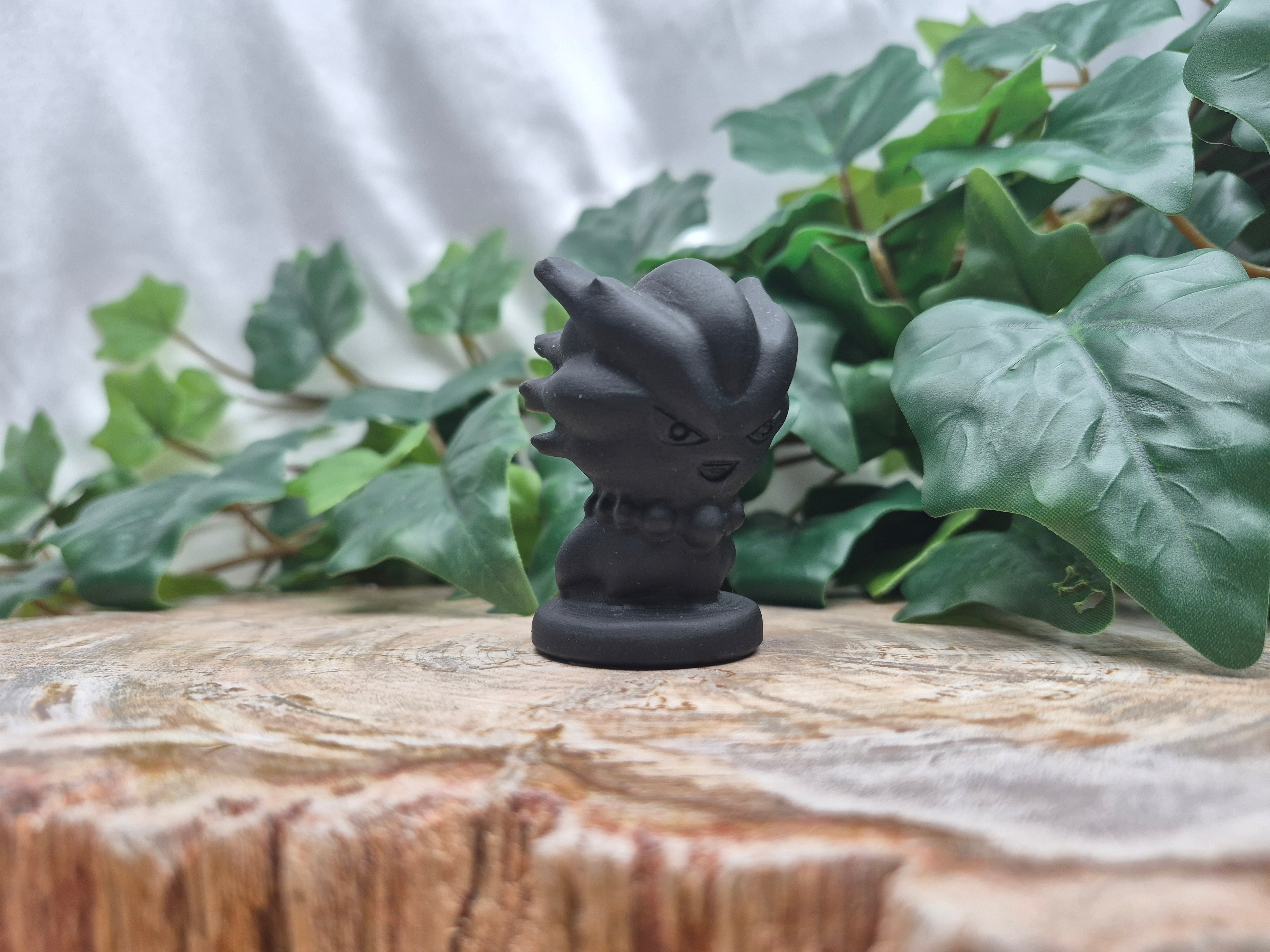 OBSIDIAN MISDREAVUS
