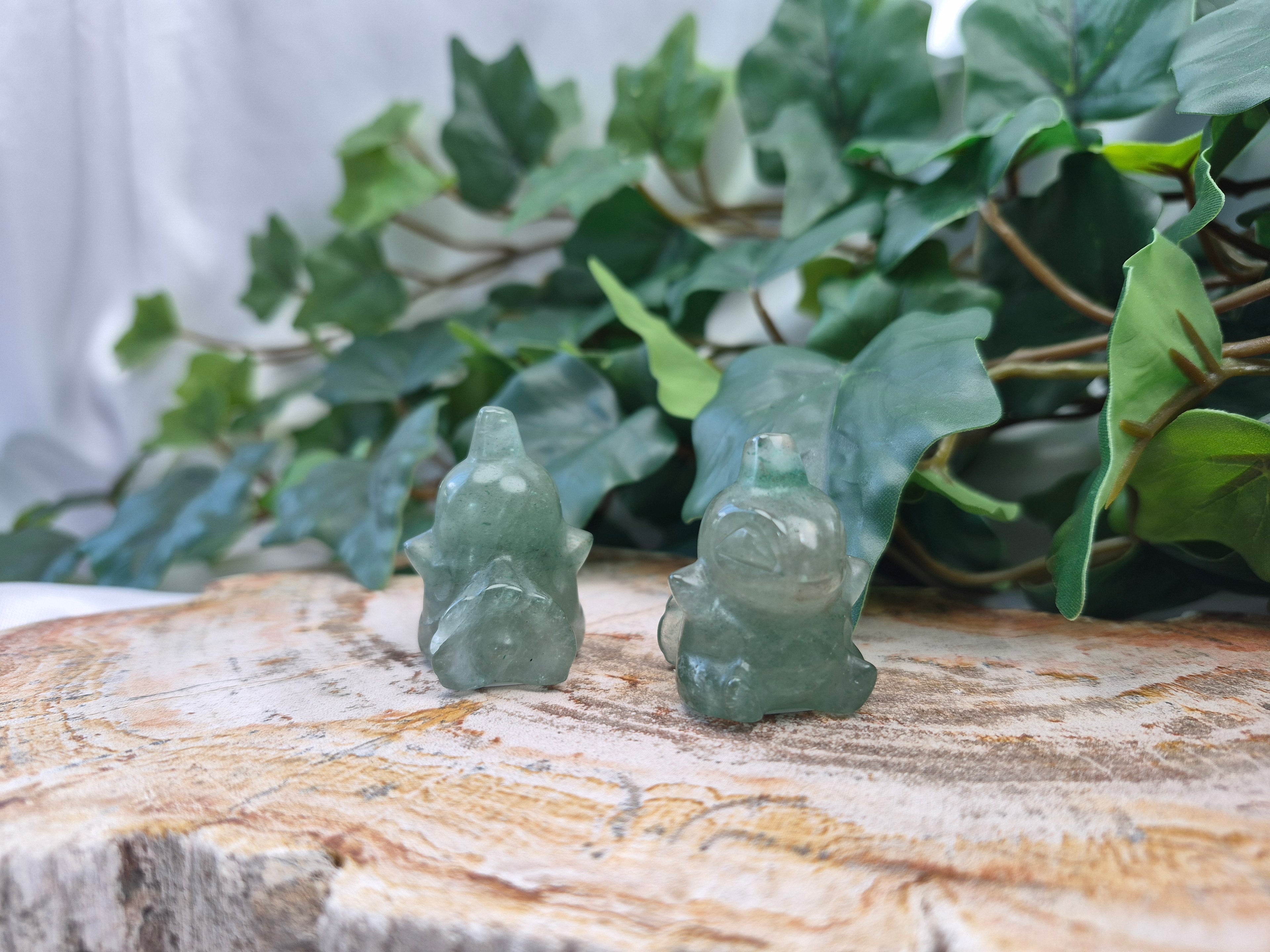STRAWBERRY QUARTZ LARVITAR