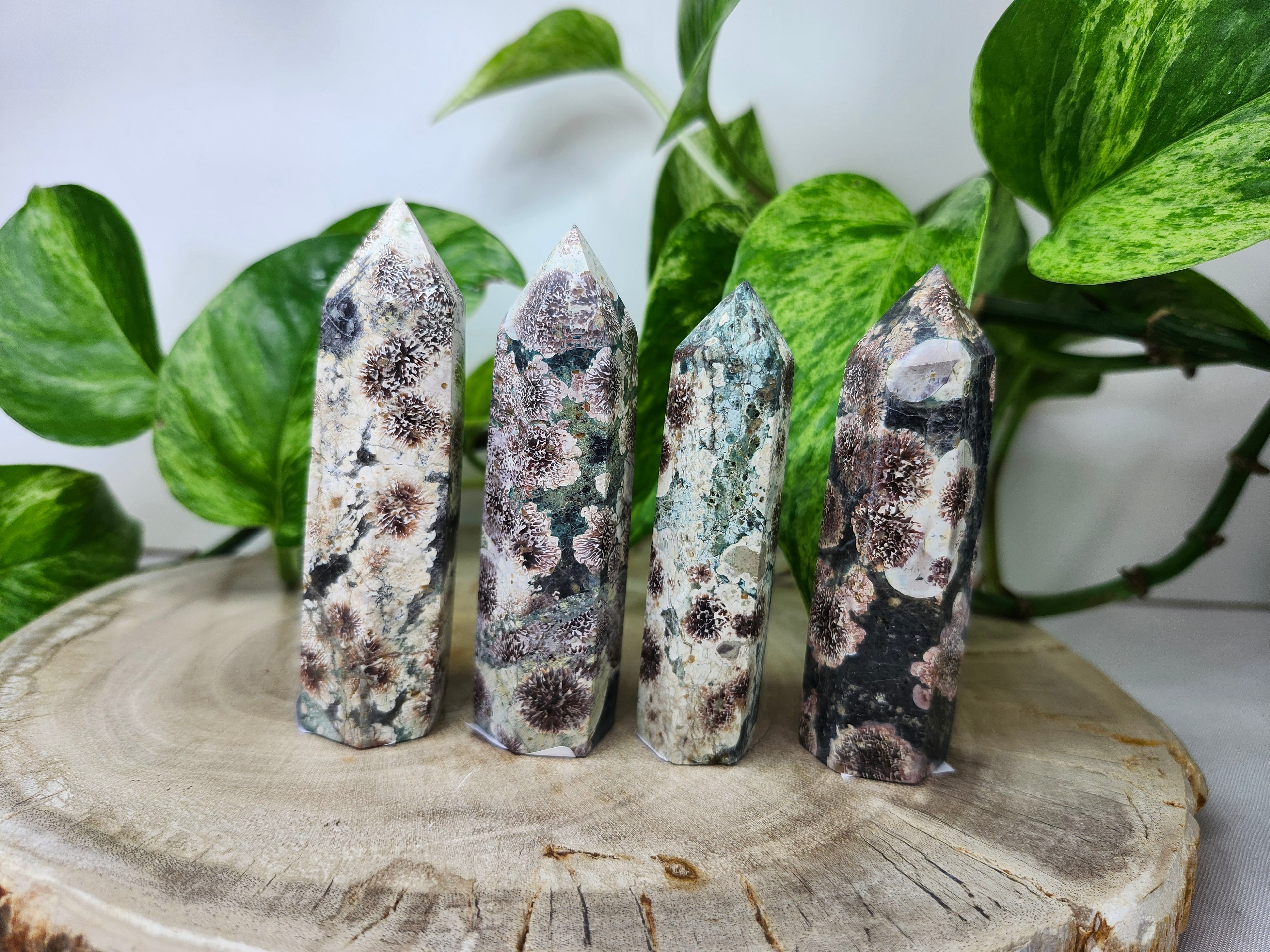 GREEN CHERRY BLOSSOM AGATE TOWER