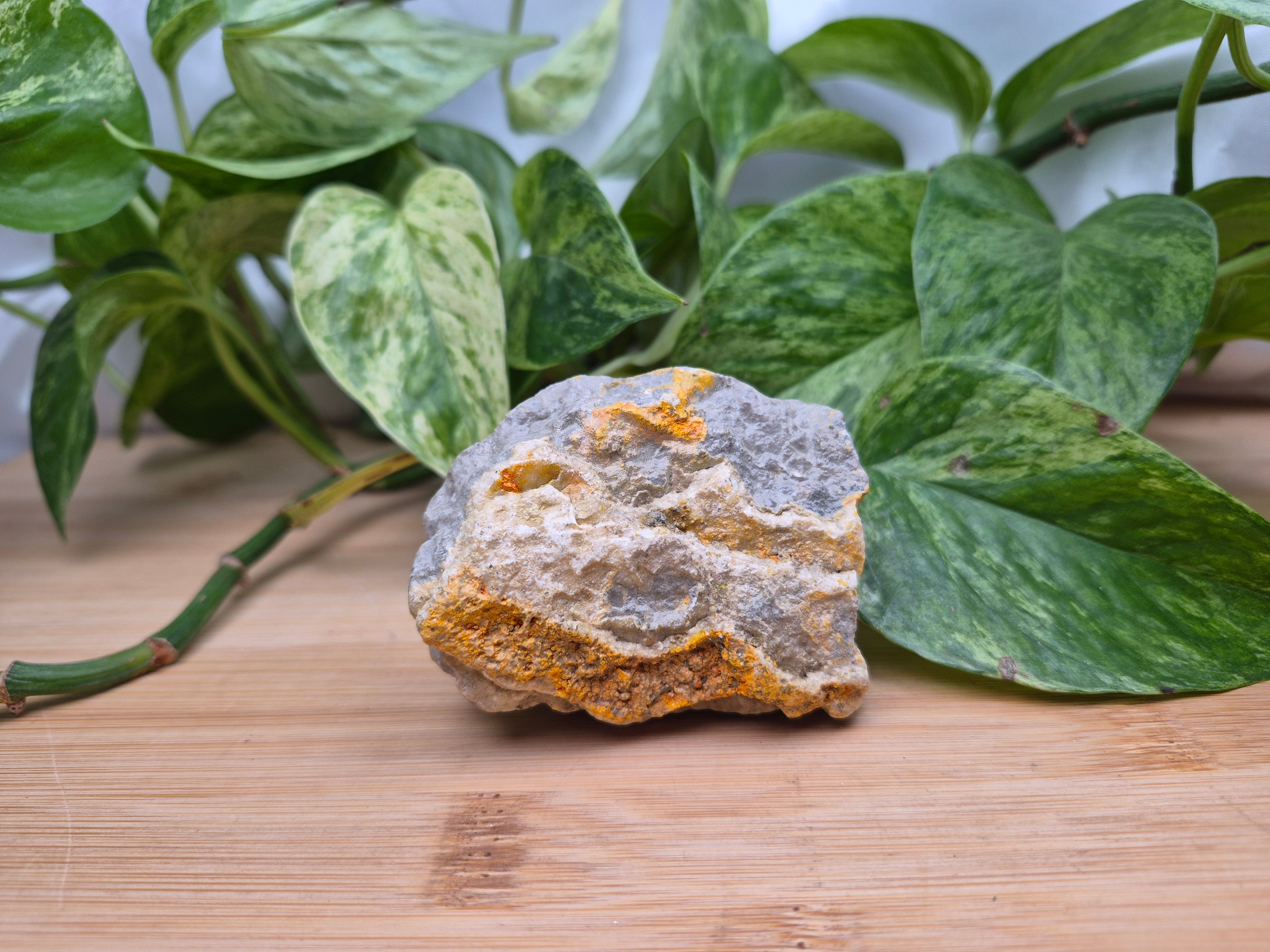 BUMBLEBEE JASPER ROUGH CHUNK