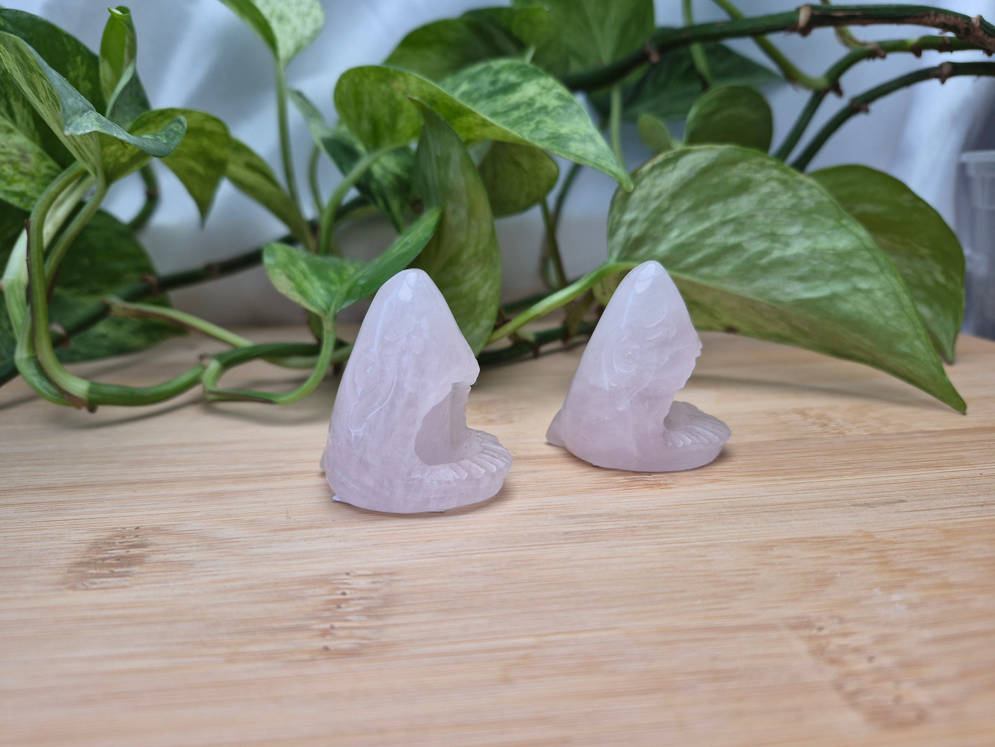 ROSE QUARTZ SHARK HEAD