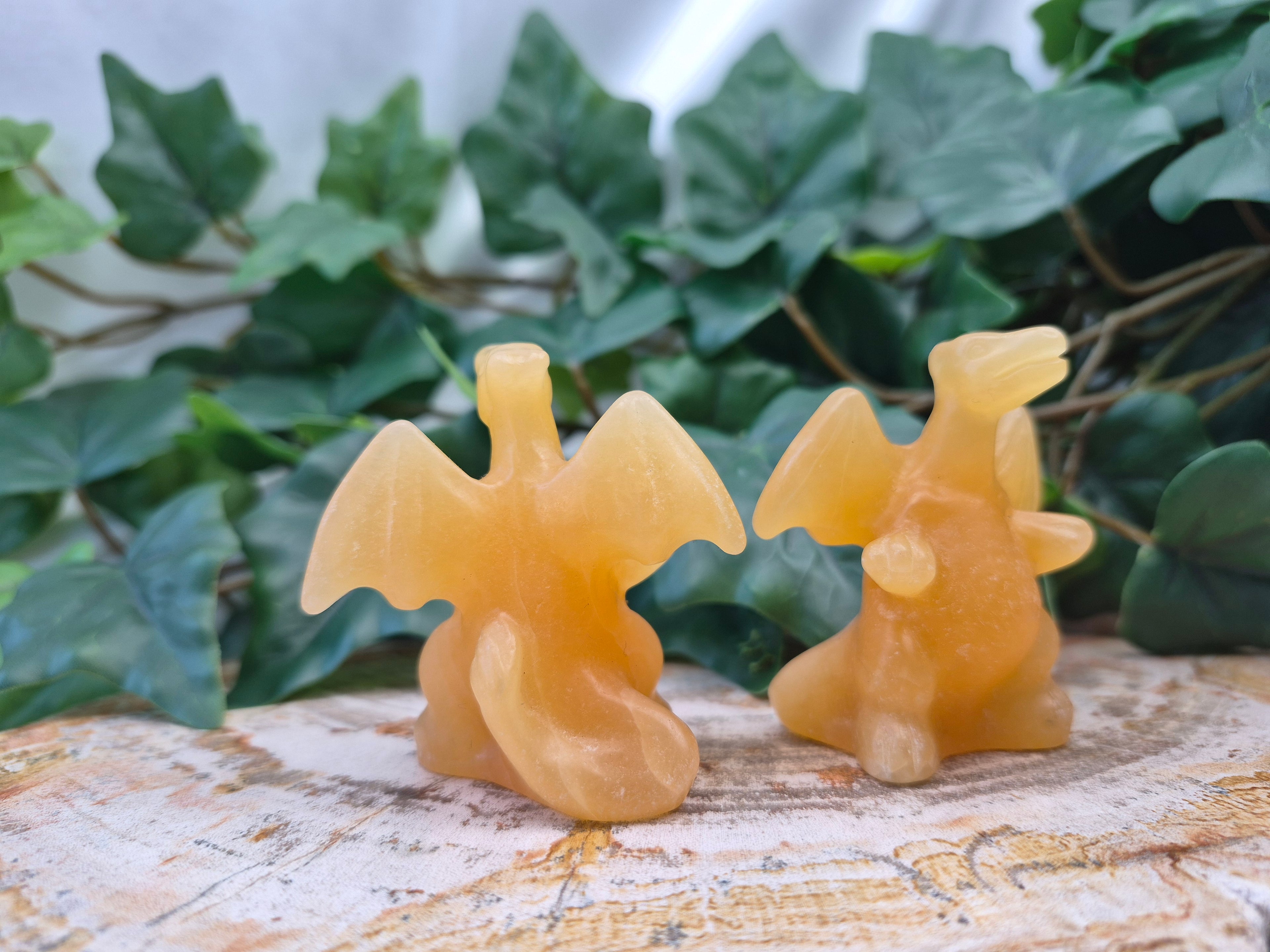 ORANGE CALCITE CHARZARD MD