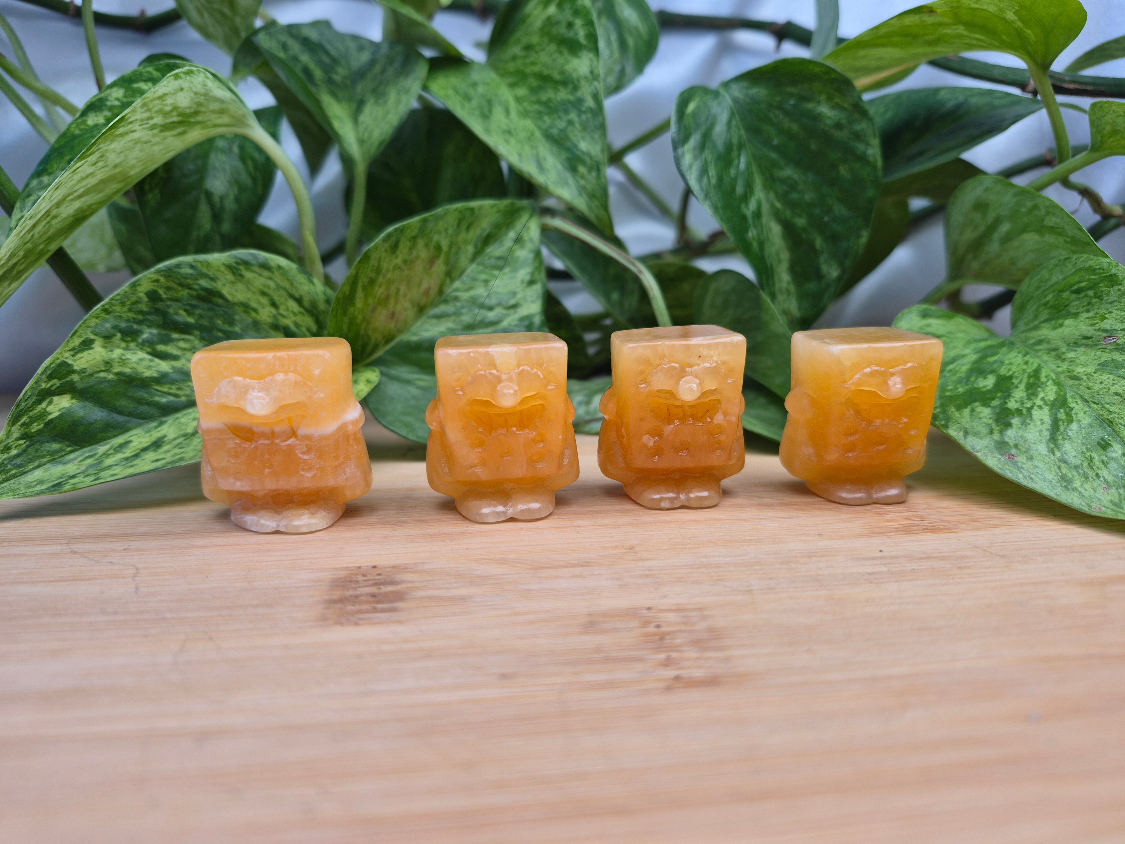 ORANGE CALCITE SPONGEBOB