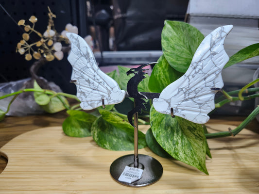 HOWLITE DRAGON WINGS