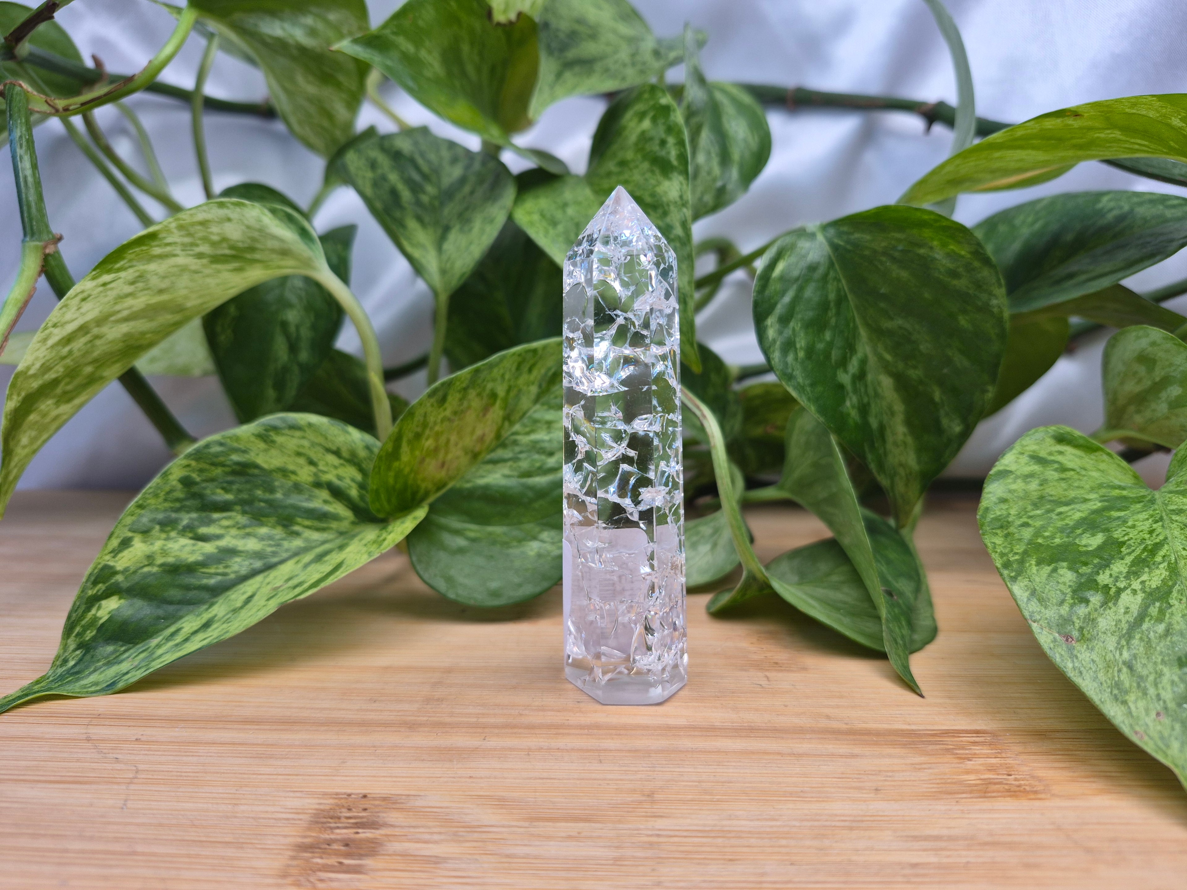 CRACKLED GLASS TOWER