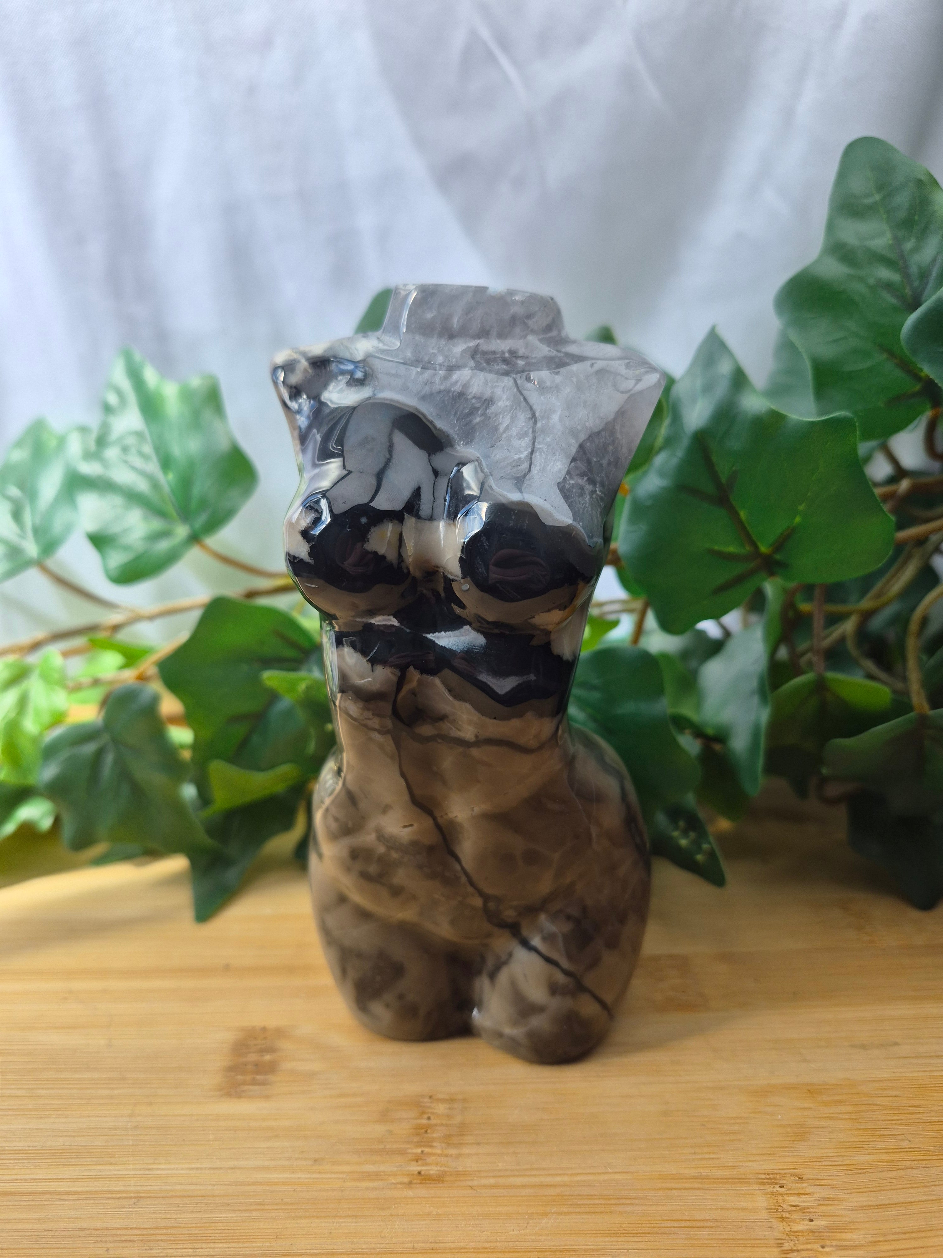 VOLCANO AGATE GODDESS BODY