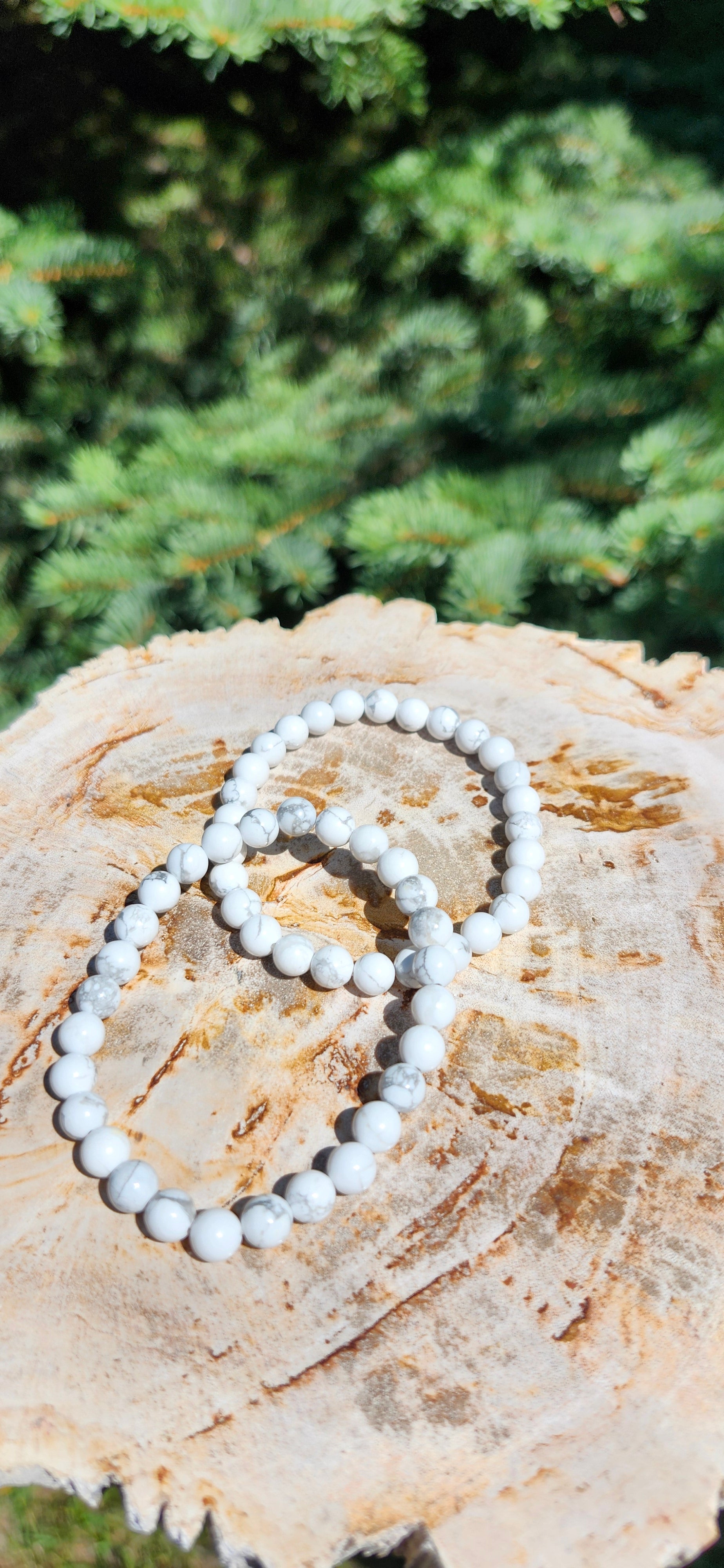 6mm HOWLITE BRACELET