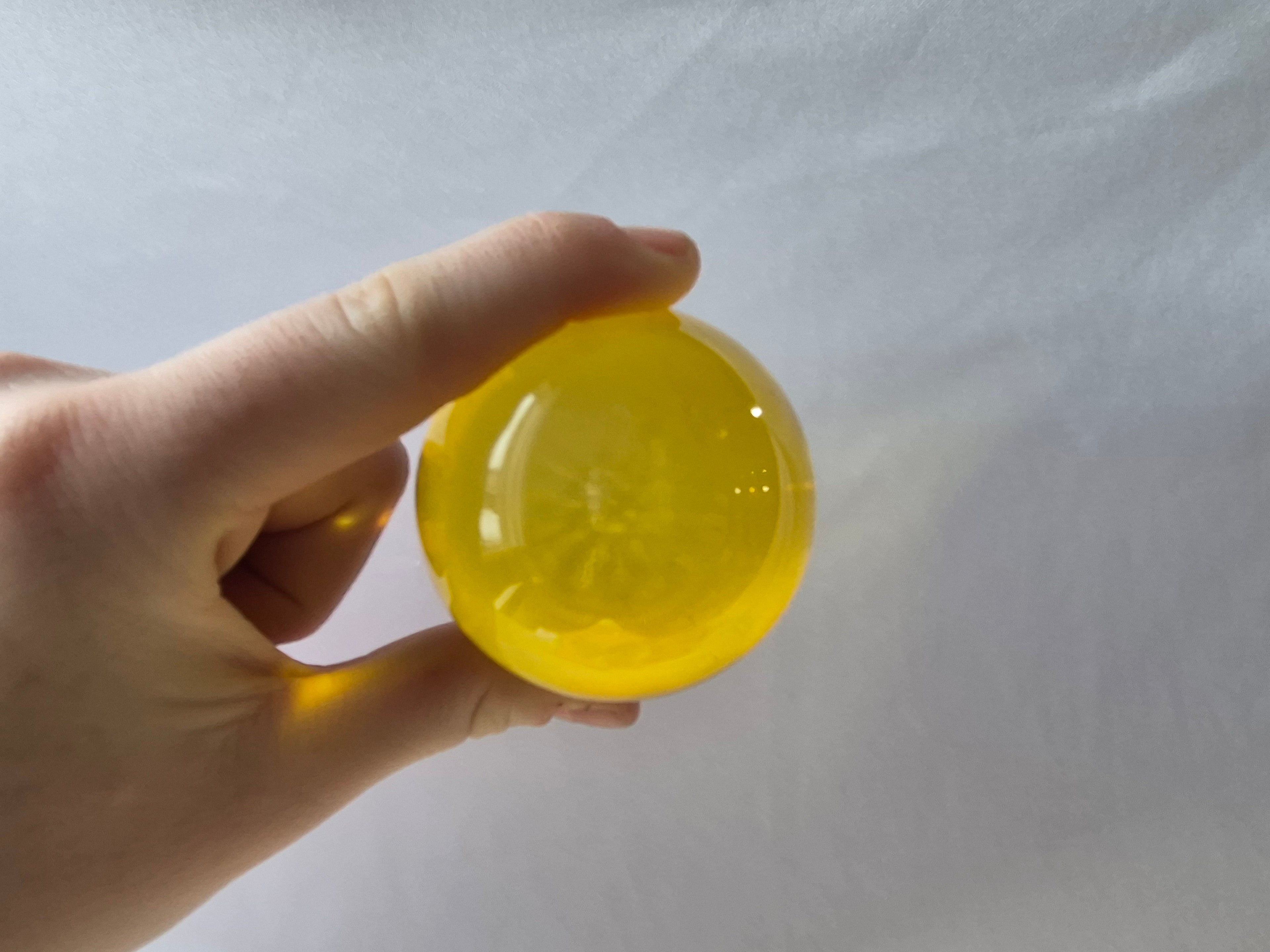 MYSTERY GLASS SPHERE LG