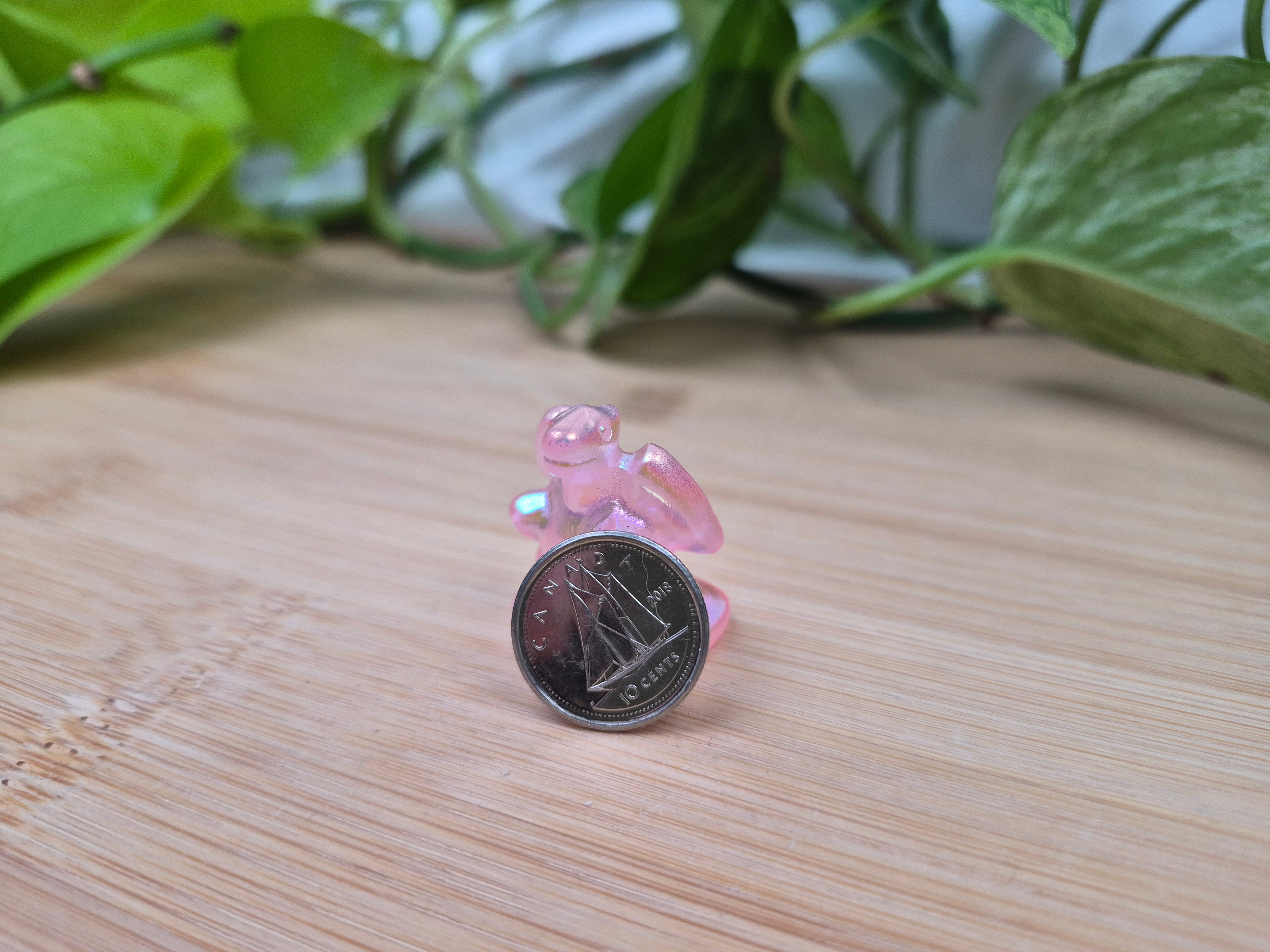 PINK AURA QUARTZ CHARIZARD