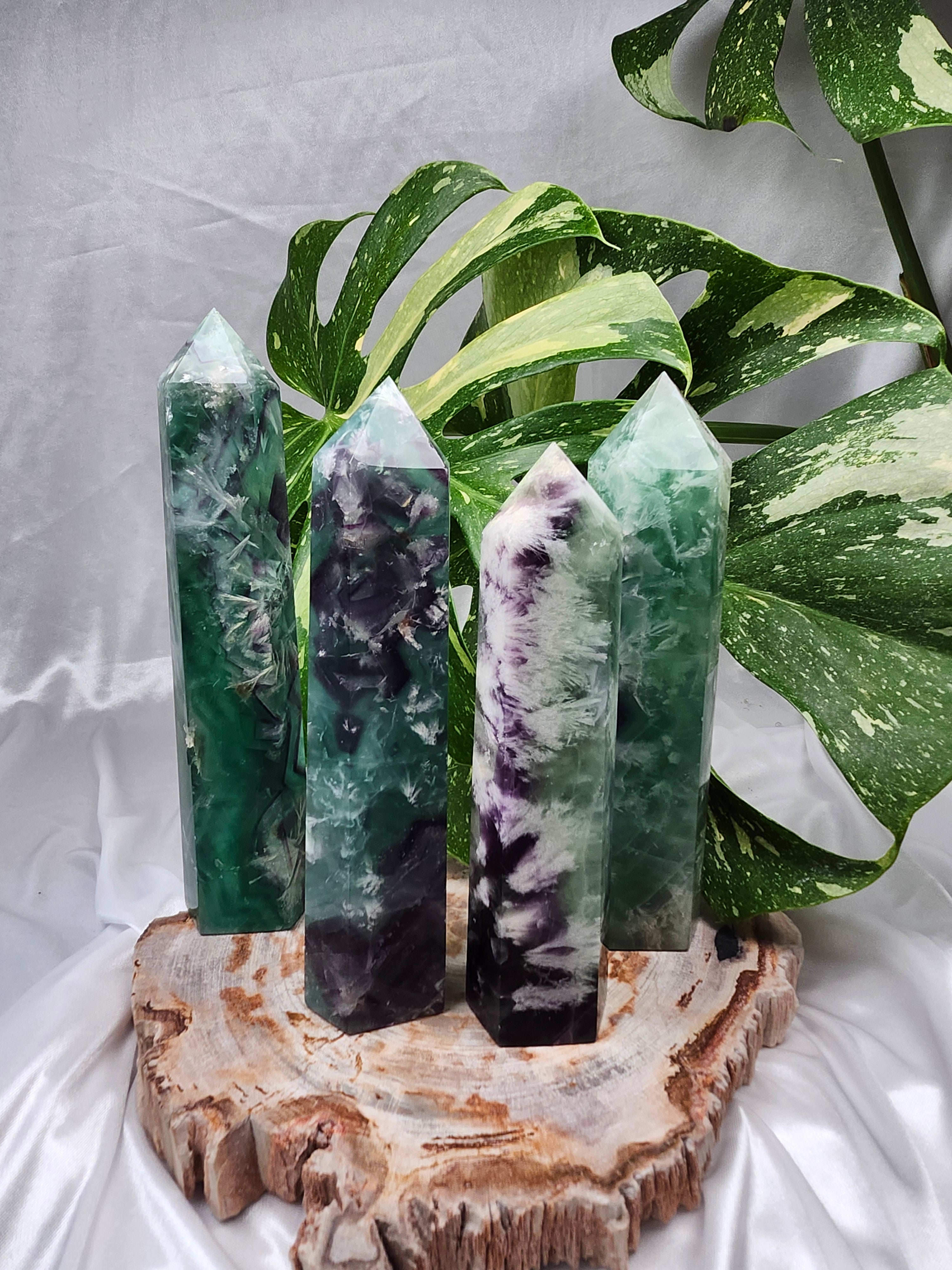 FEATHER FLUORITE TOWER LG