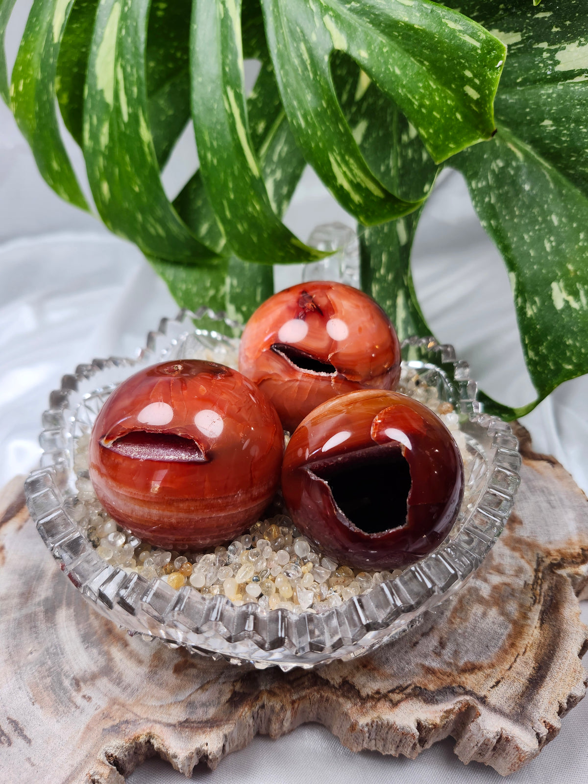 CARNELIAN AGATE SPHERE