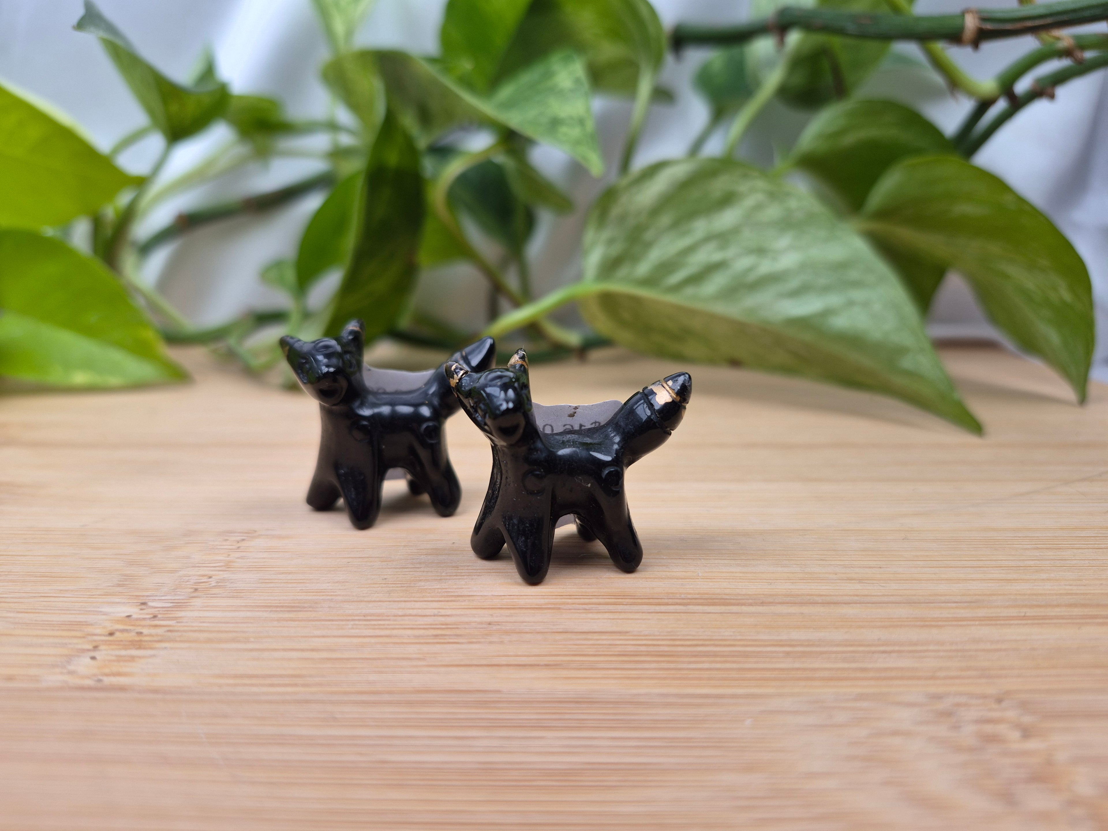 OBSIDIAN UMBREON STANDING