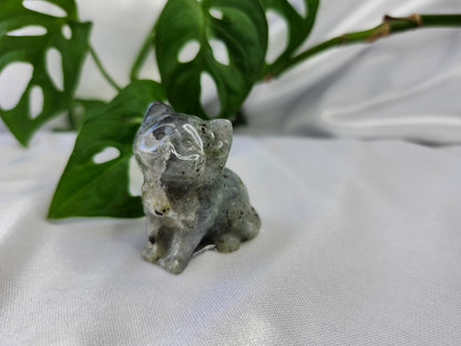 LABRADORITE LG SITTING CAT