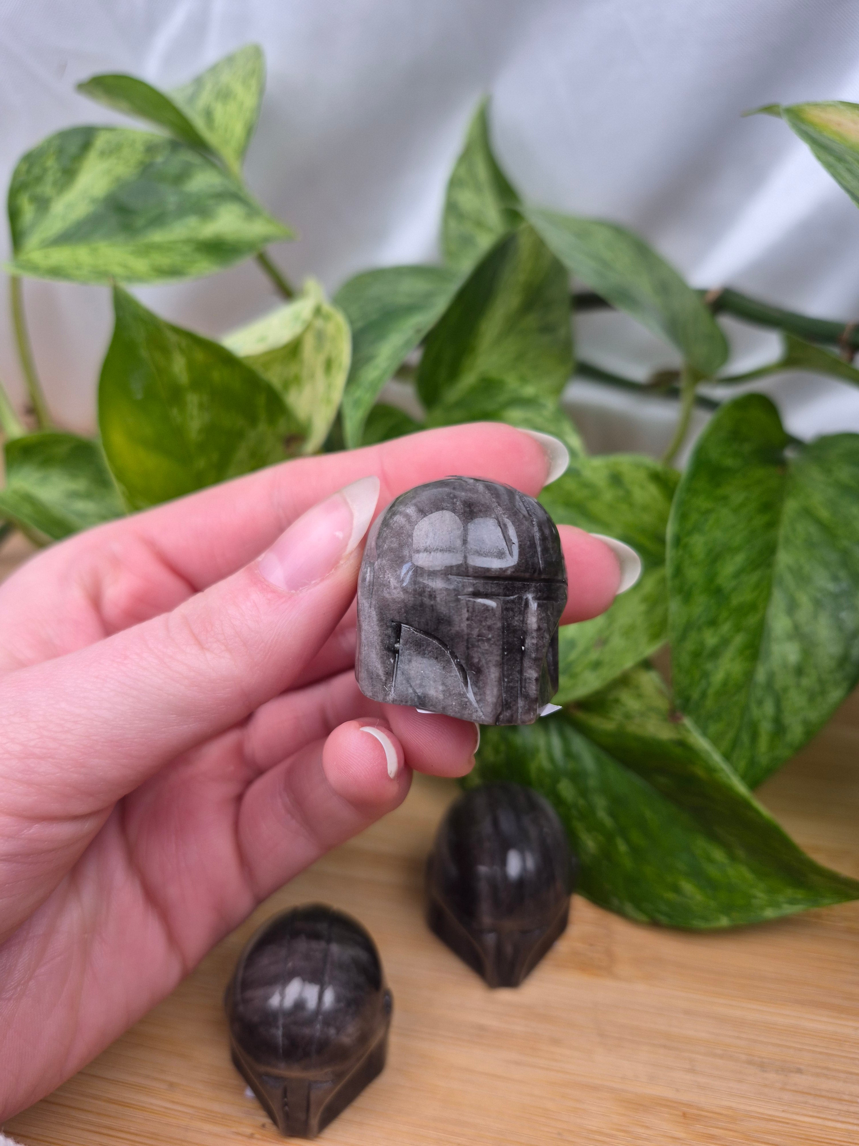 SILVER SHEEN OBSIDIAN MANDO HELMET