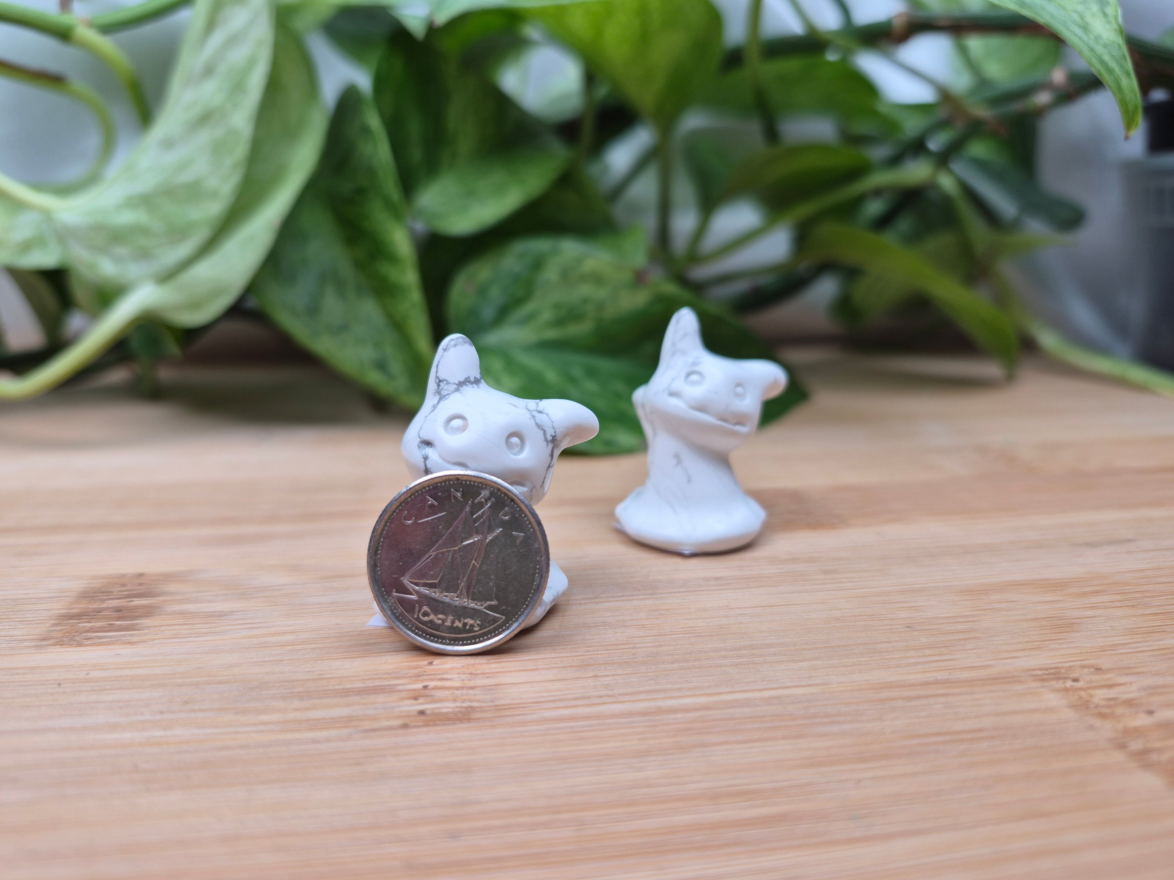 HOWLITE MIMIKYU