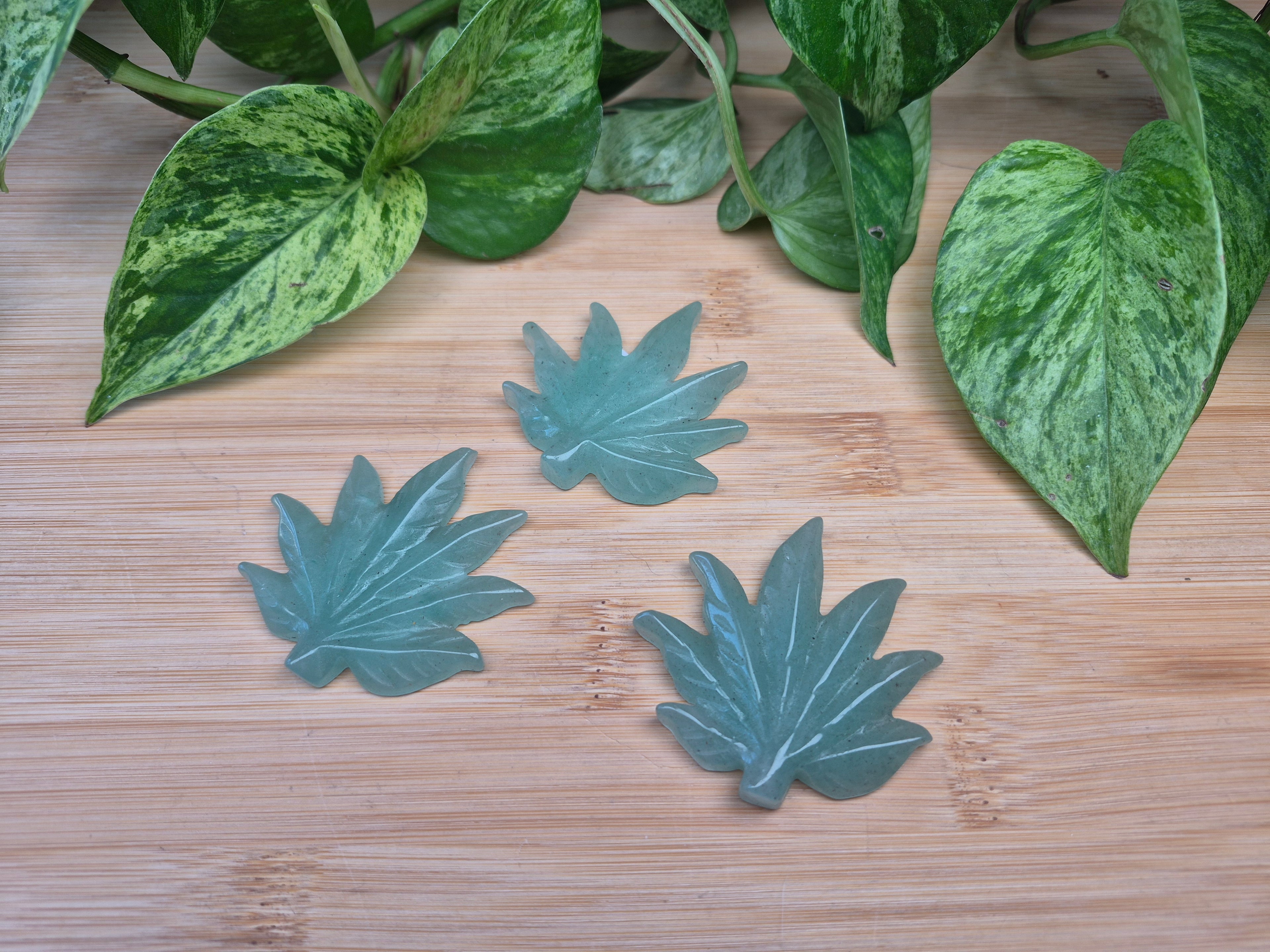GREEN AVENTURINE HEMP LEAF