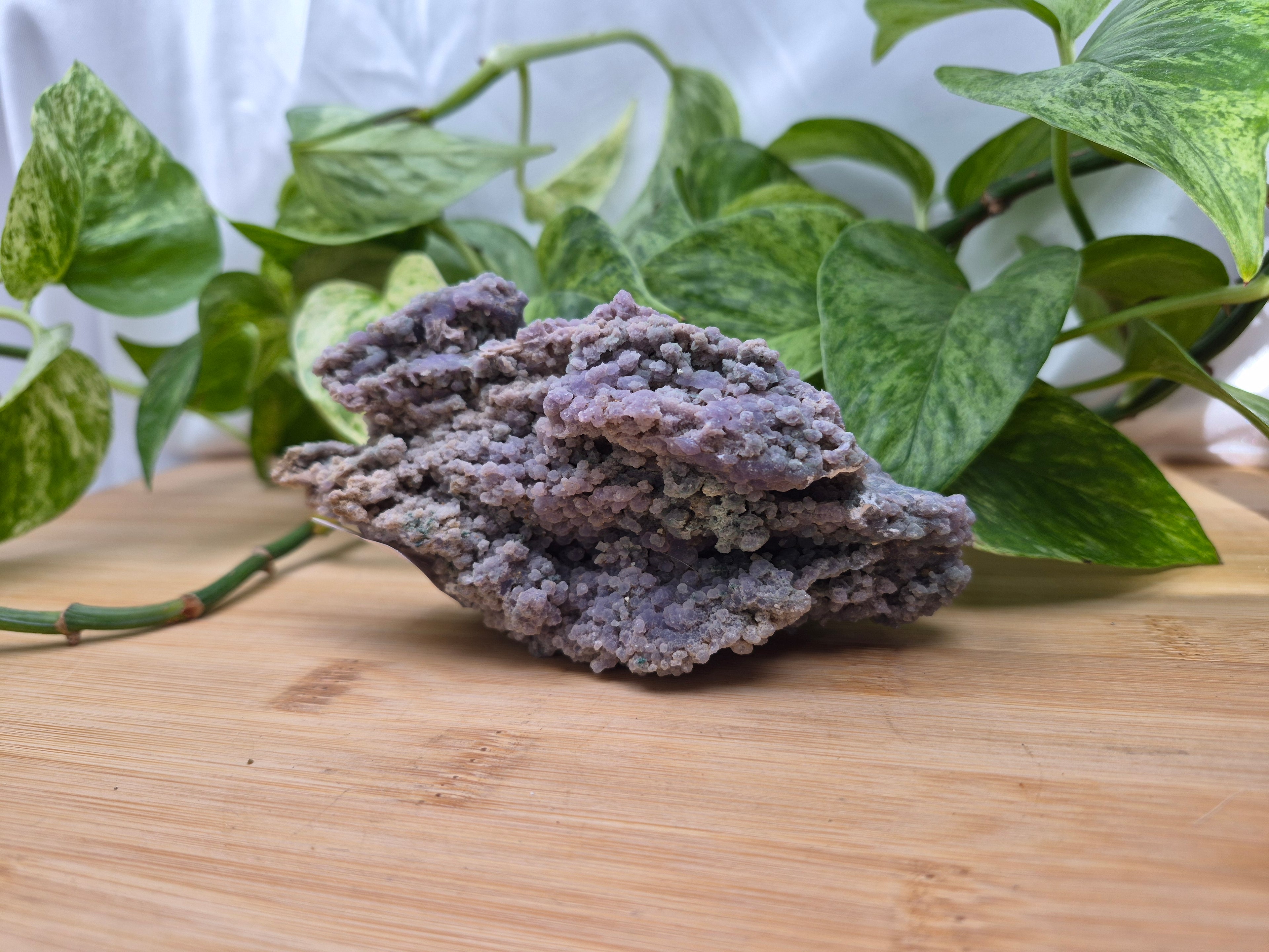 GRAPE AGATE ROUGH CHUNK 217g