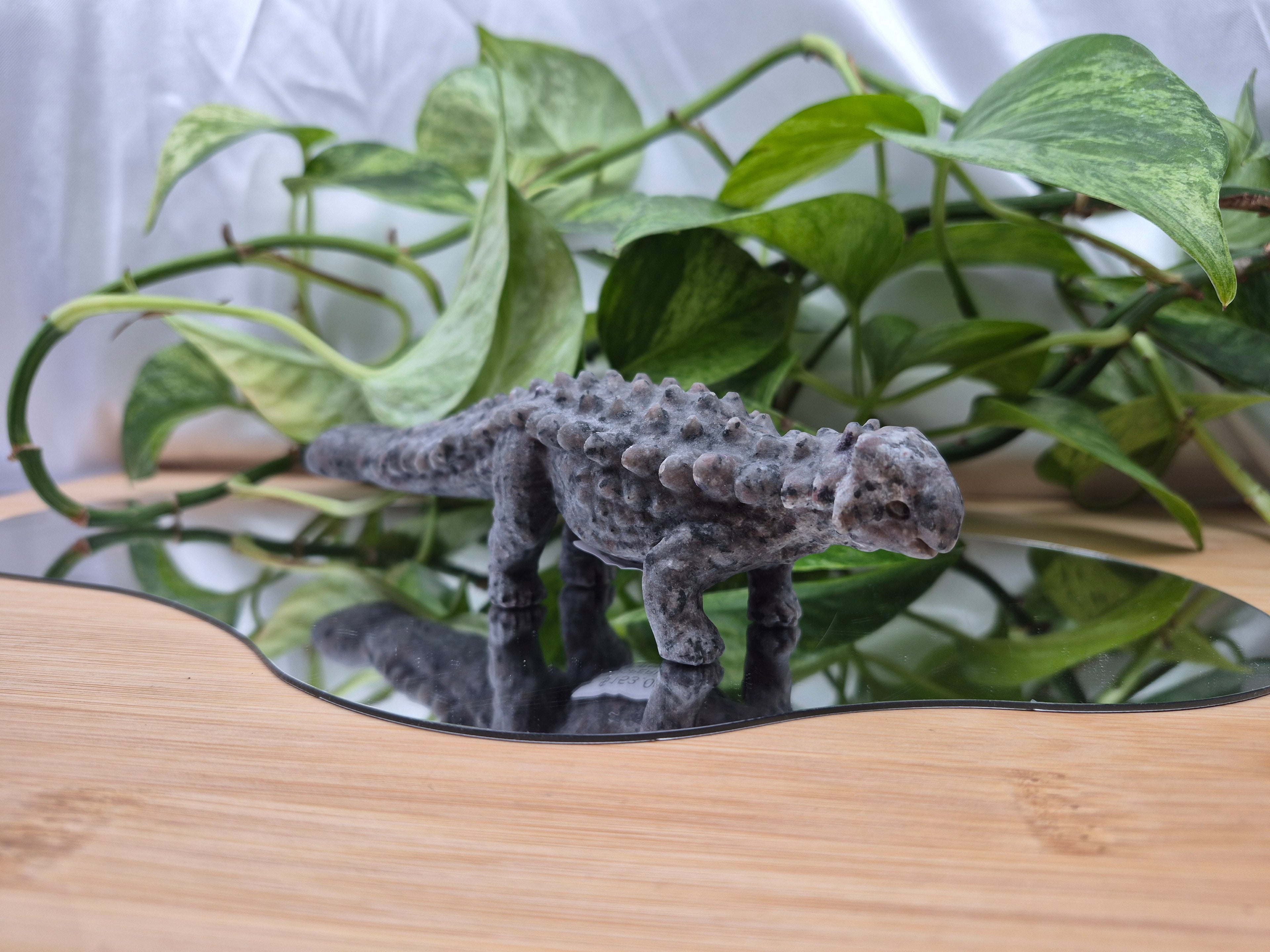 YOOPERLITE ANKYLOSAURUS