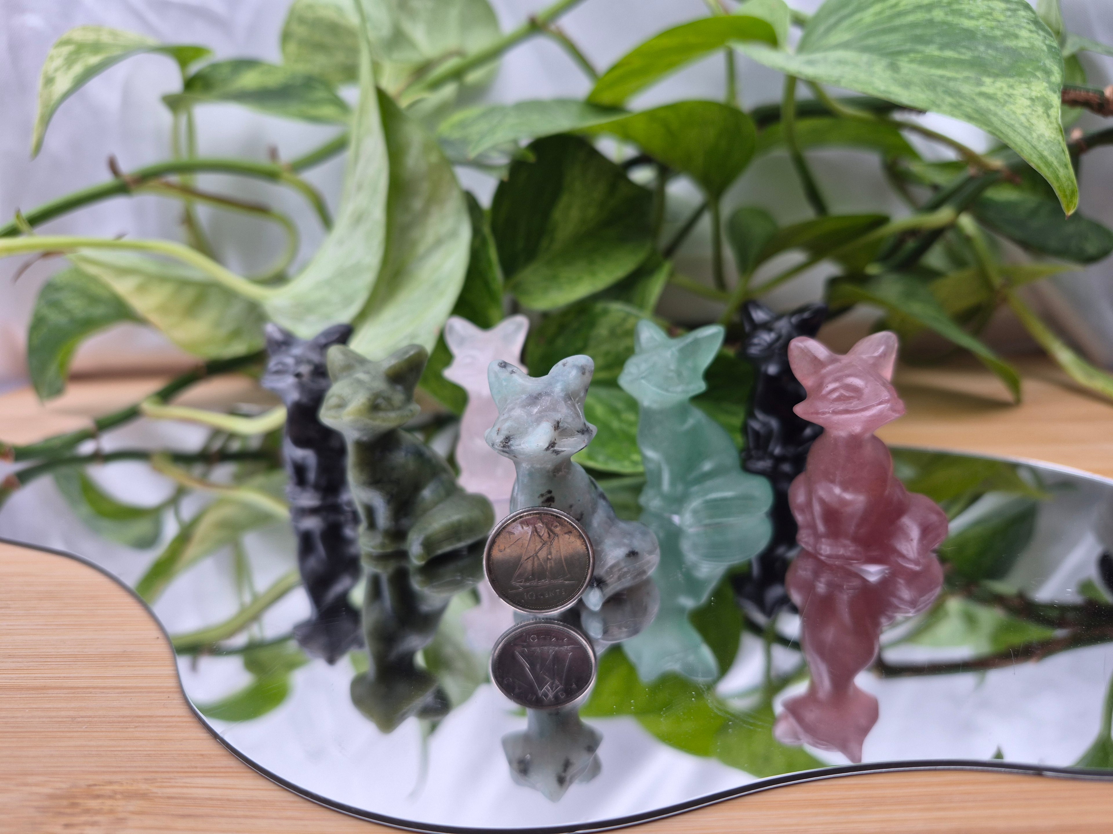 MIXED CRYSTAL FOX SITTING