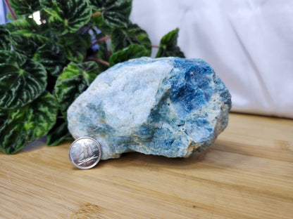 BLUE APATITE RAW