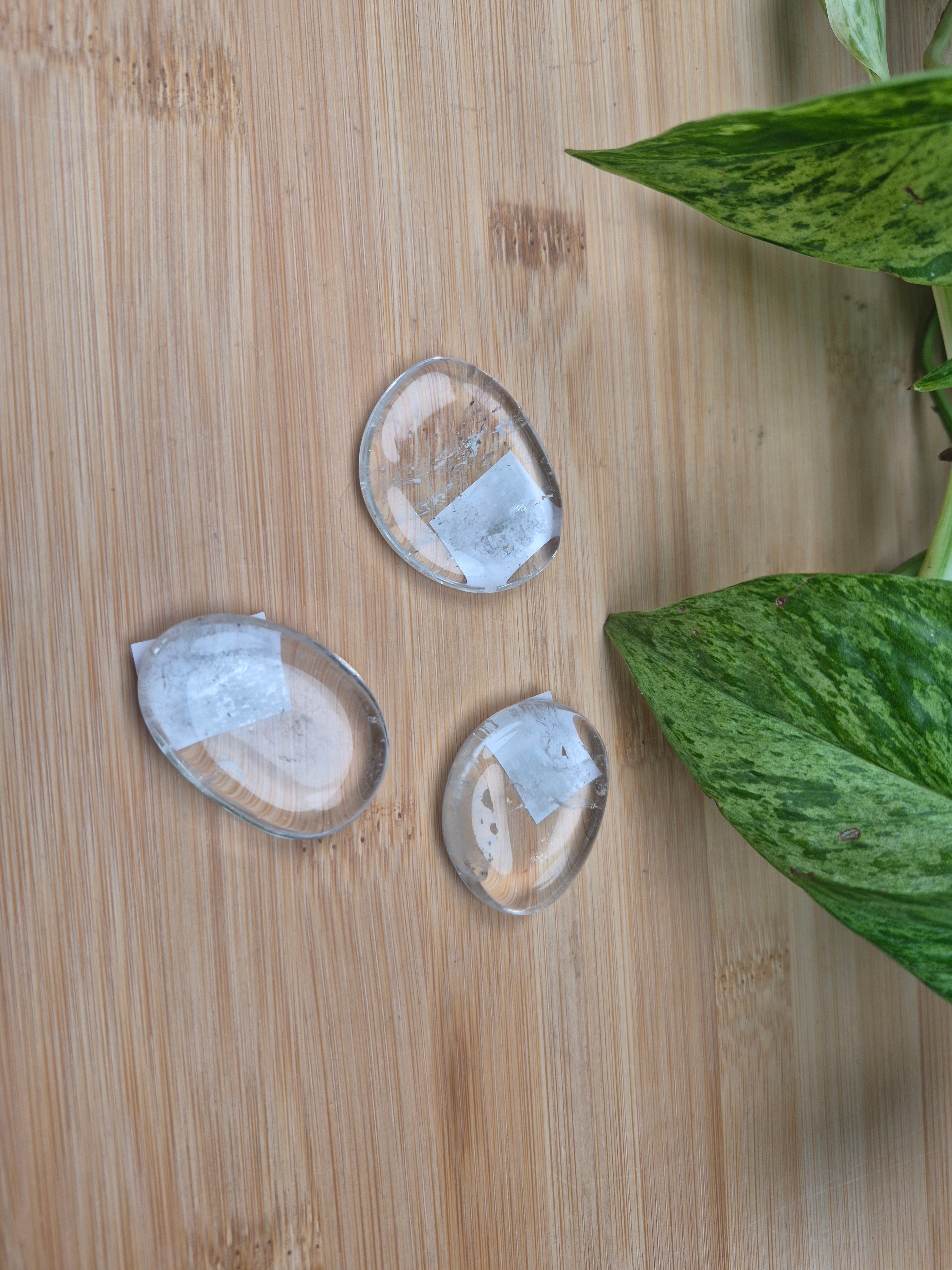 CLEAR QUARTZ FLAT STONE