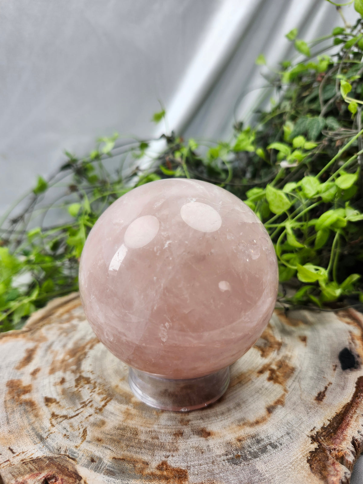 ROSE QUARTZ LG SPHERE