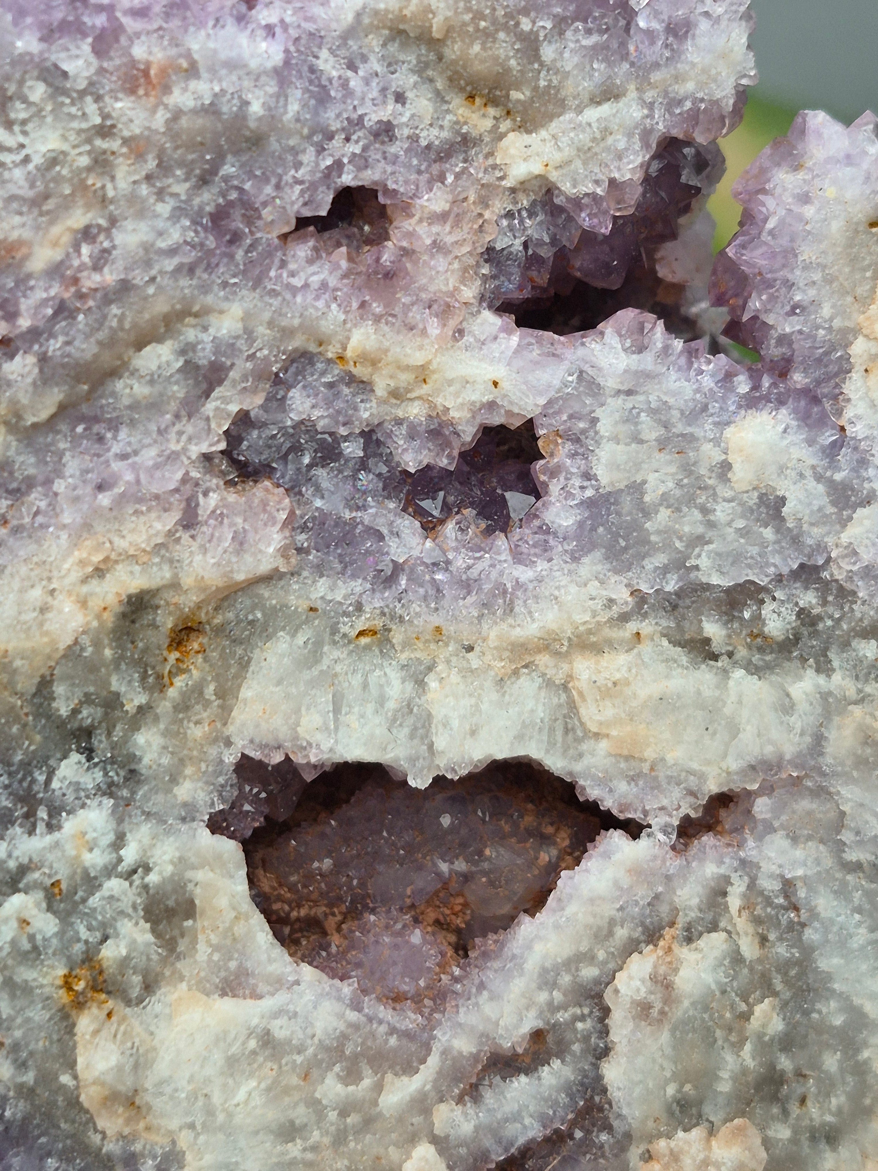 THUNDER BAY AMETHYST CHUNK 2122g