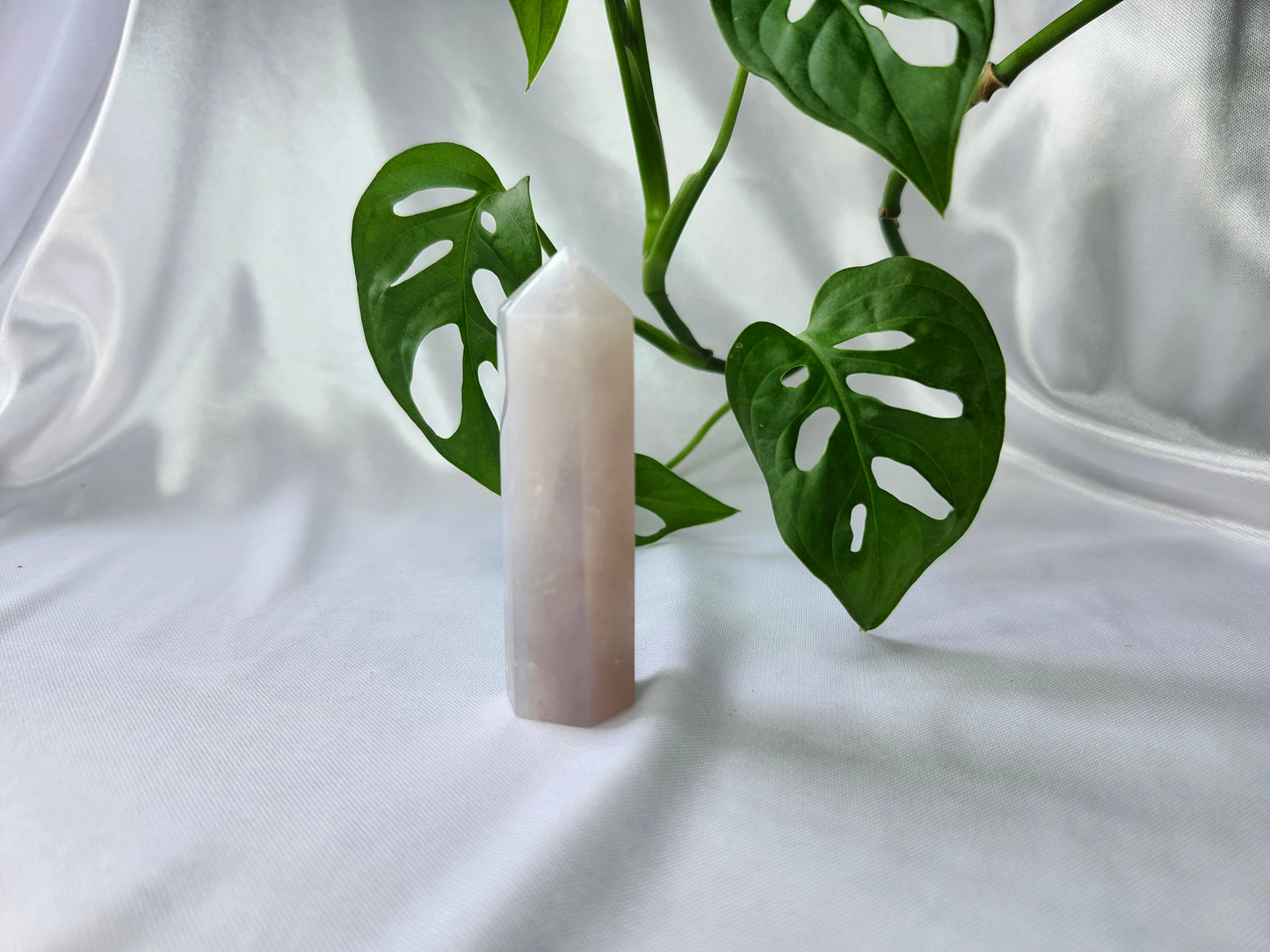 BLUE ROSE QUARTZ TOWER 40G