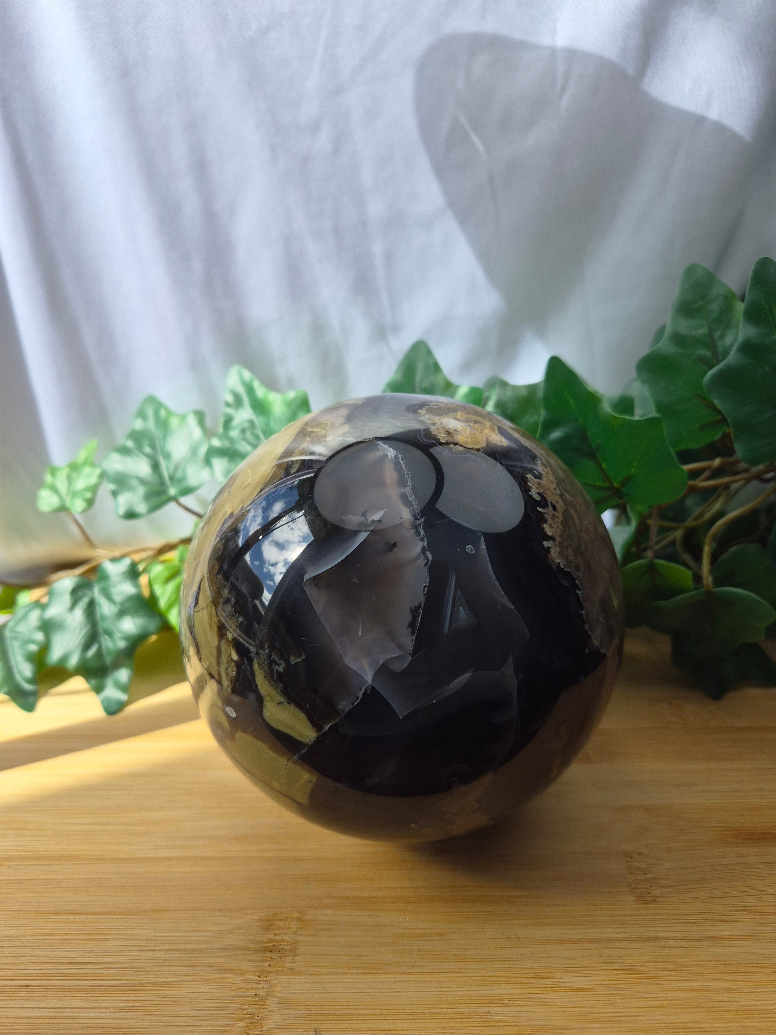 VOLCANO AGATE XL SPHERE
