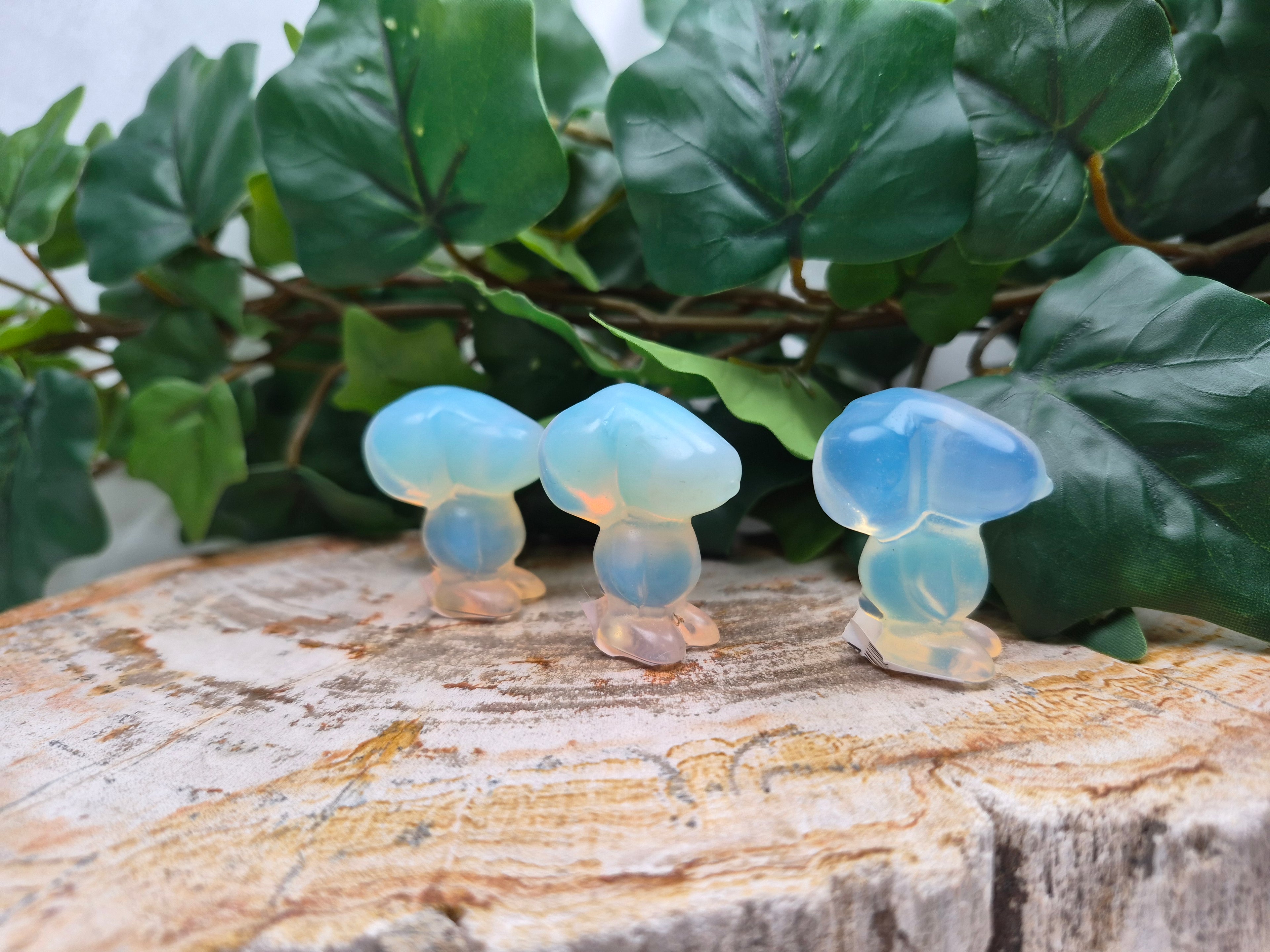 OPALITE SNOOPY