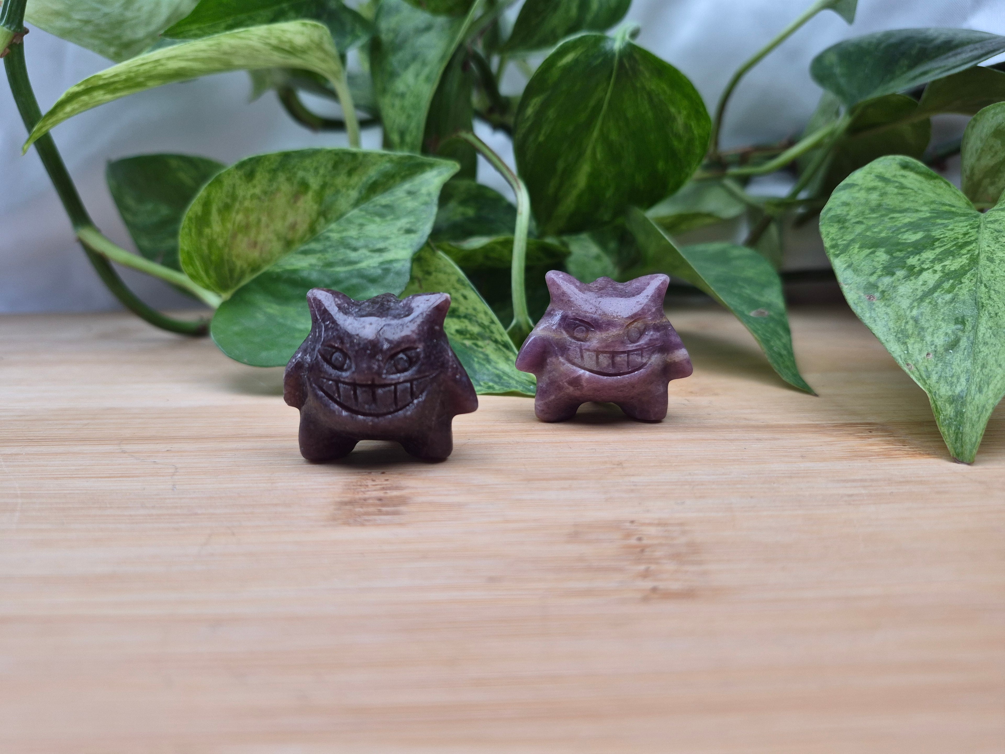 LEPIDOLITE GENGAR