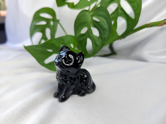 OBSIDIAN LG SITTING CAT