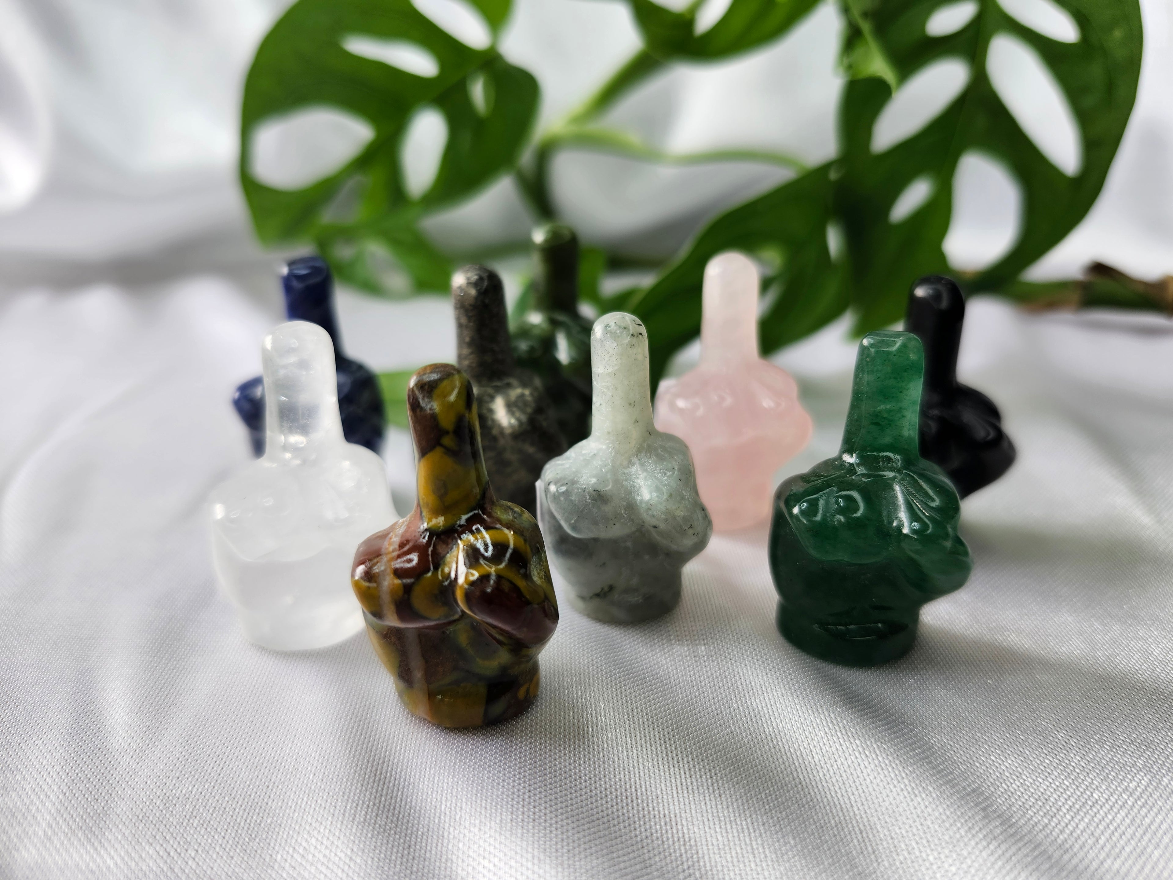 MIXED CRYSTAL MATERIAL MIDDLE FINGER