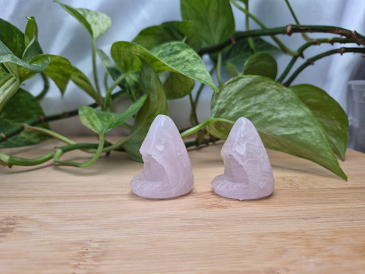 ROSE QUARTZ SHARK HEAD