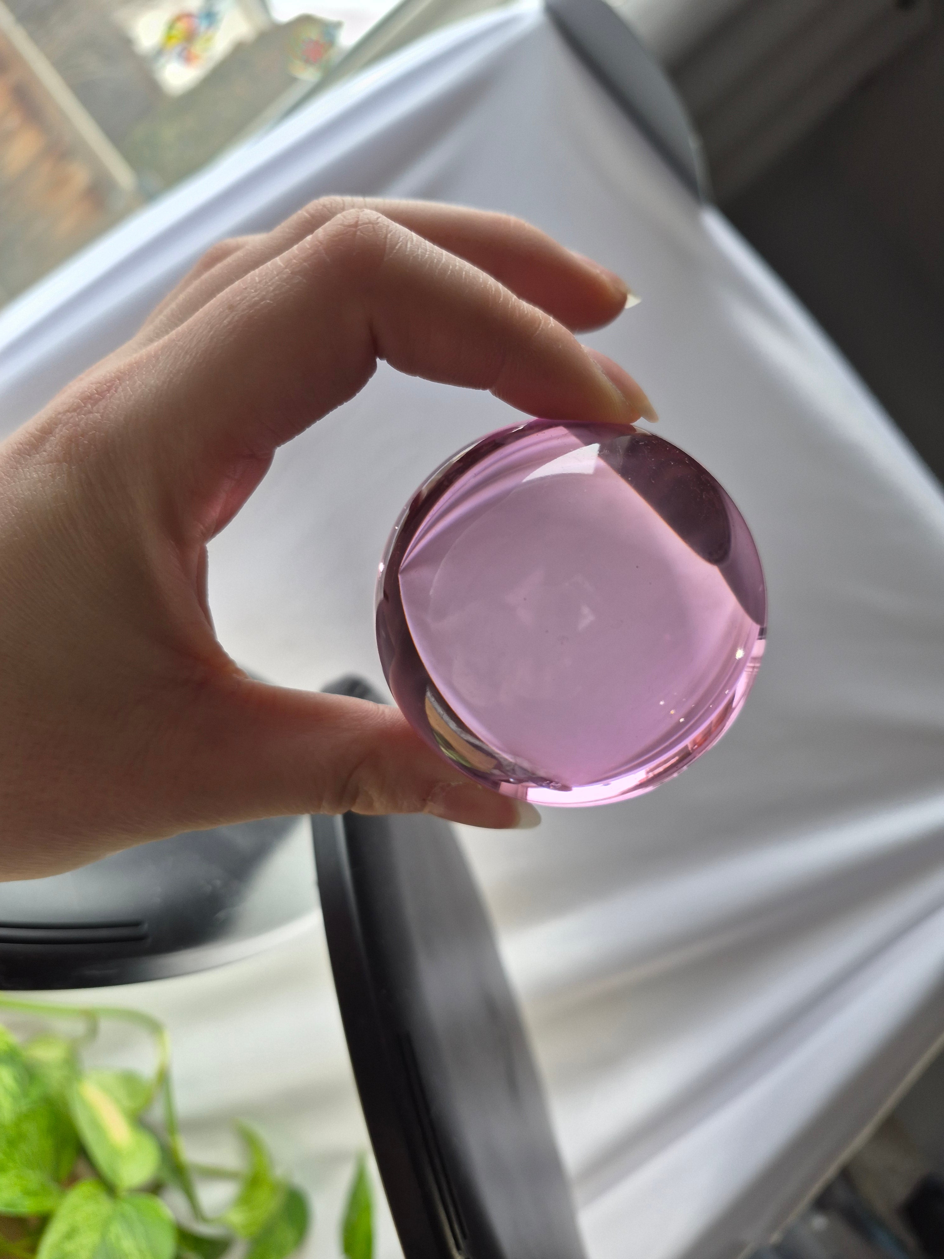 MYSTERY GLASS SPHERE LG