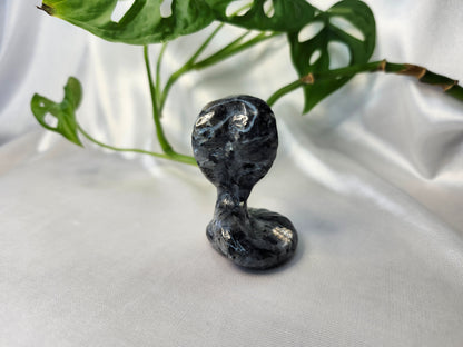 LARVIKITE SNAKE