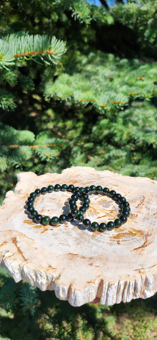 8mm GREEN SANDSTONE BRACELET