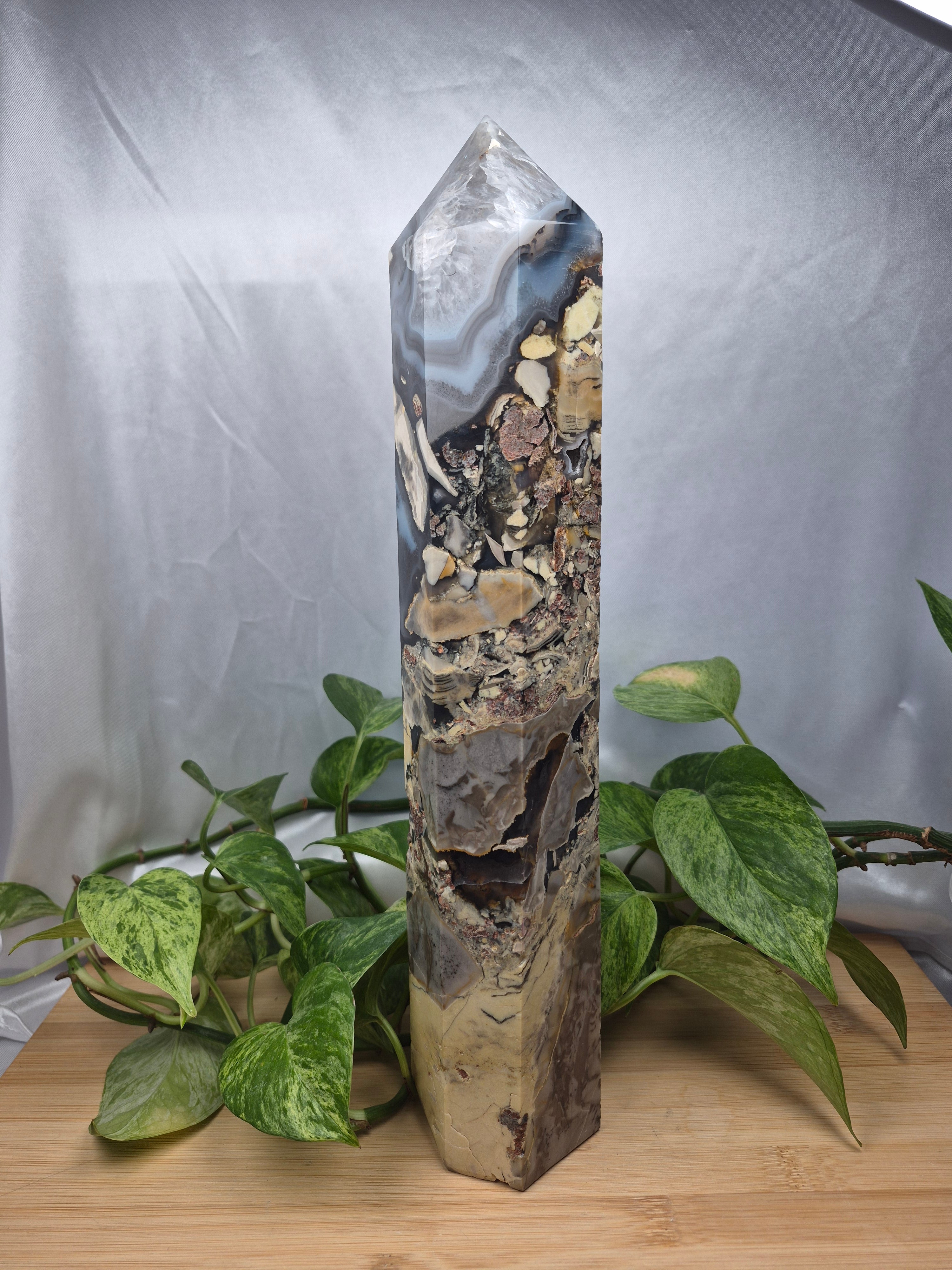 VOLCANO AGATE TOWER