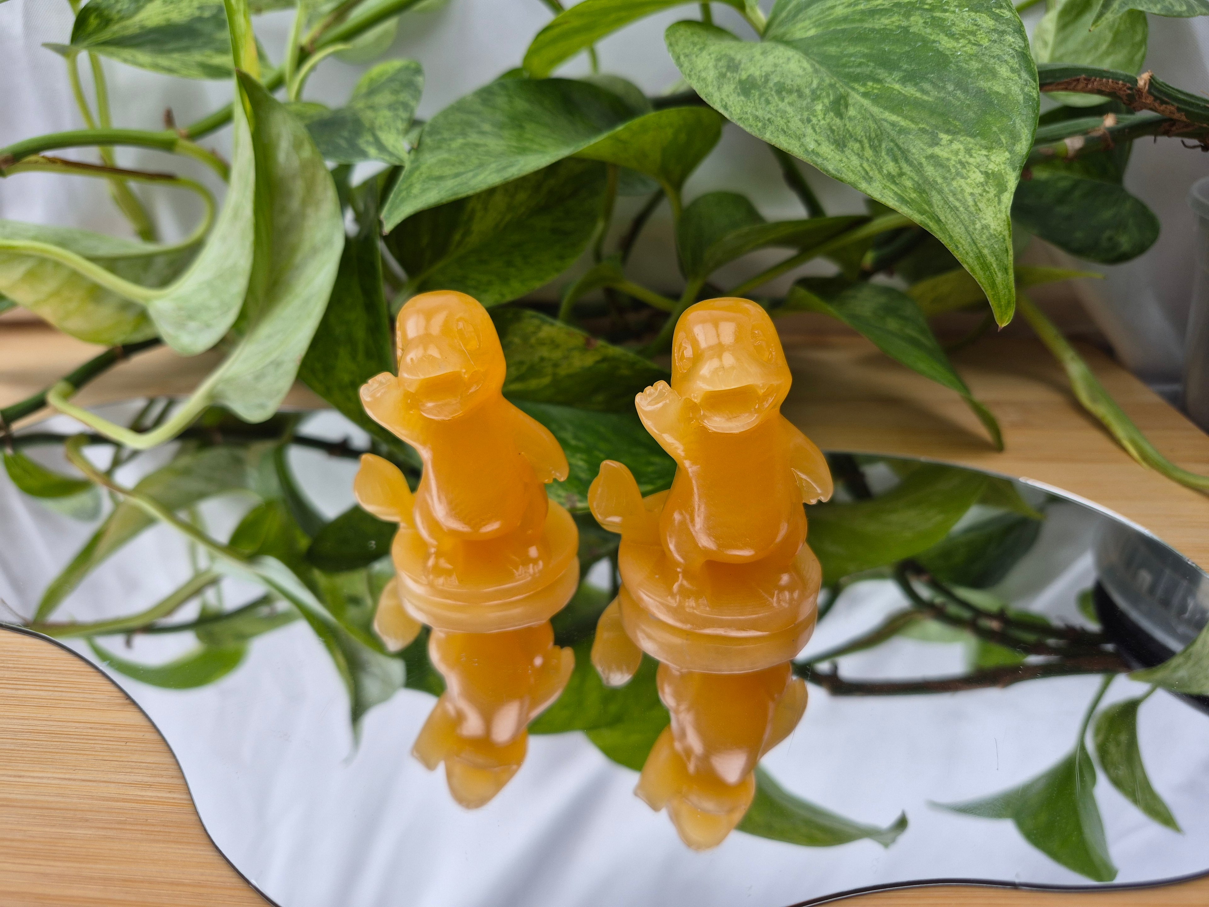 ORANGE CALCITE CHARMANDER MD